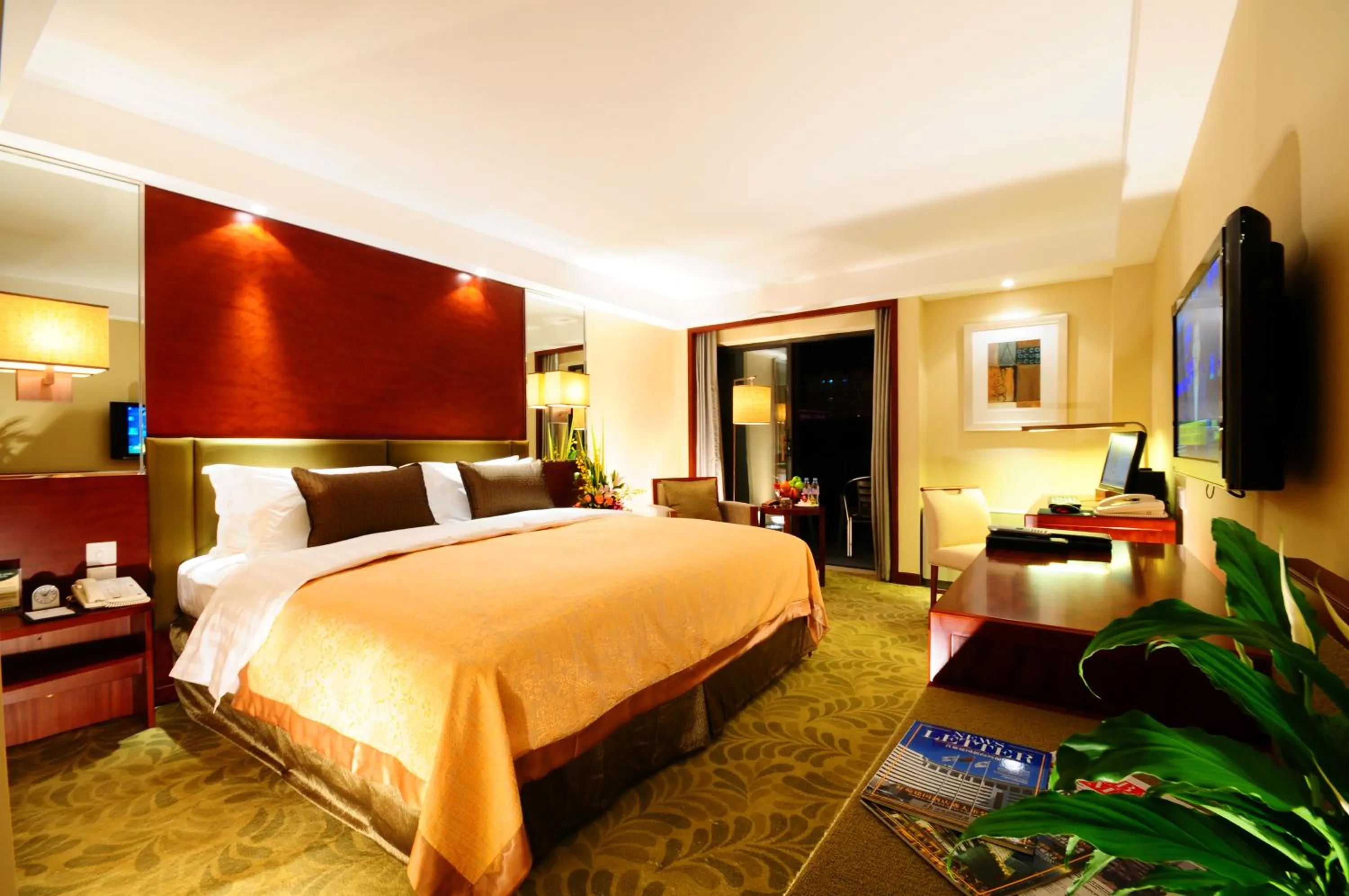 Bed in Jianguo Hotel Xi'an