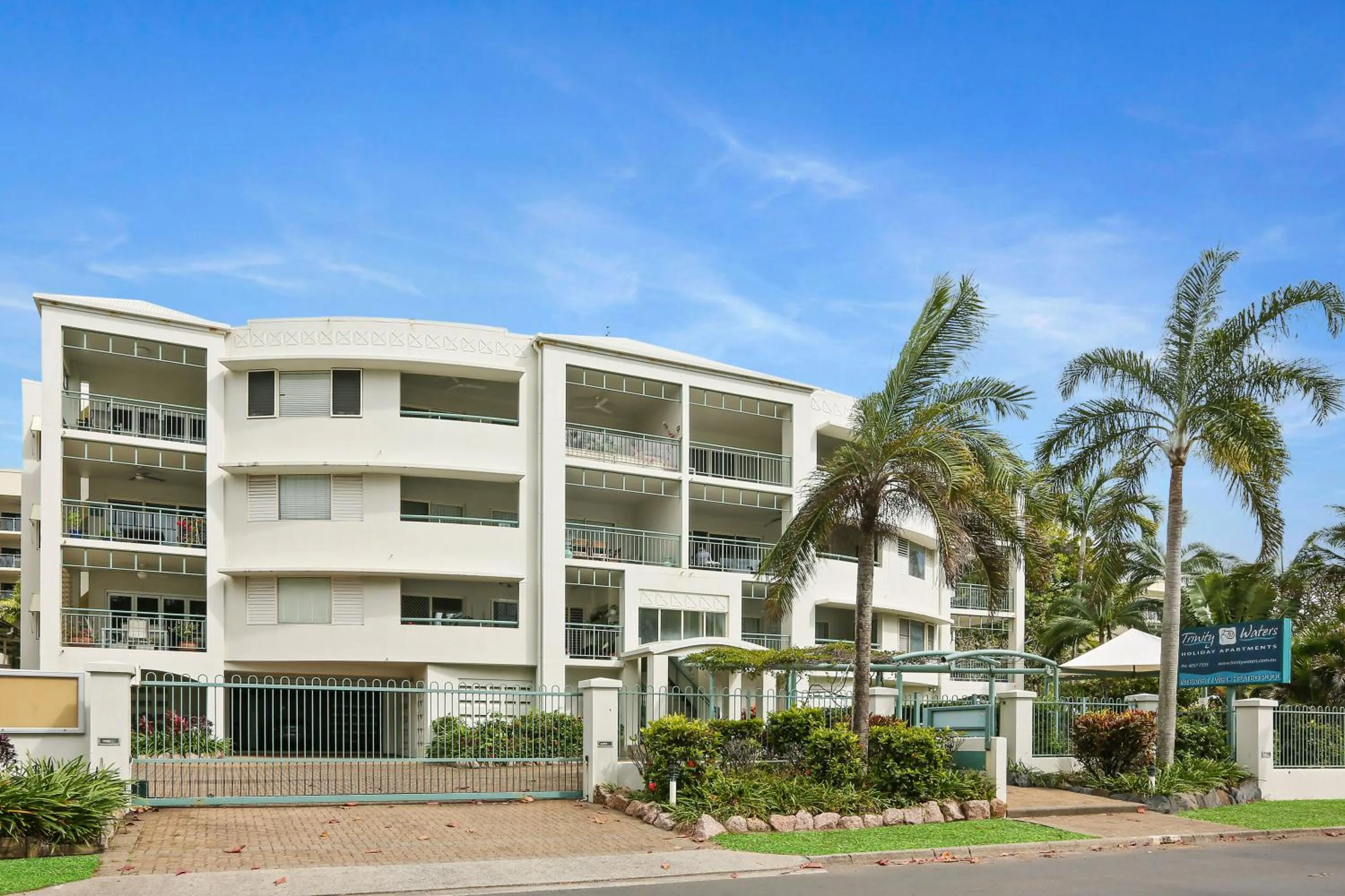 Property building in Trinity Waters Boutique Beachfront