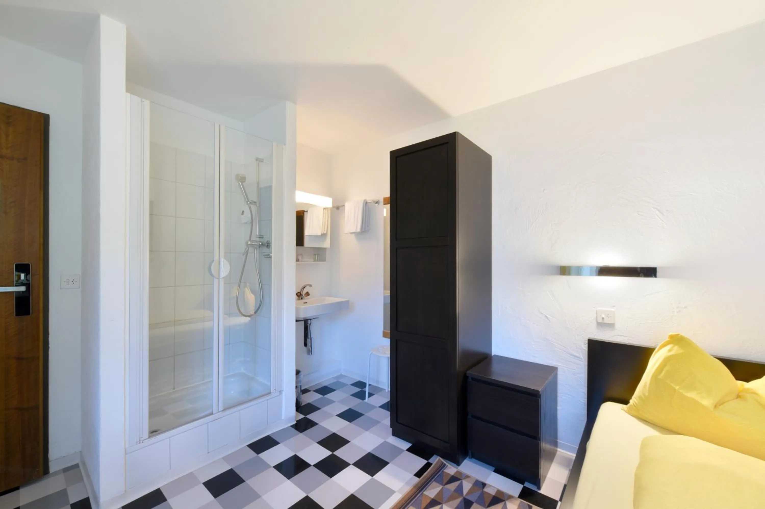 Bathroom in Schlosshotel - Self Check-In Hotel