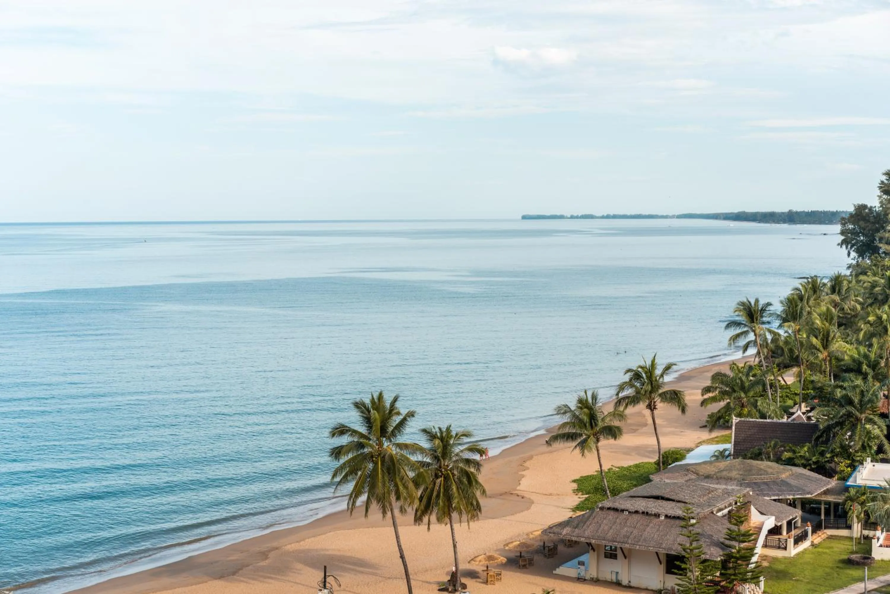 Beach in Khaolak Sunset Resort - Adults Only - SHA Extra Plus