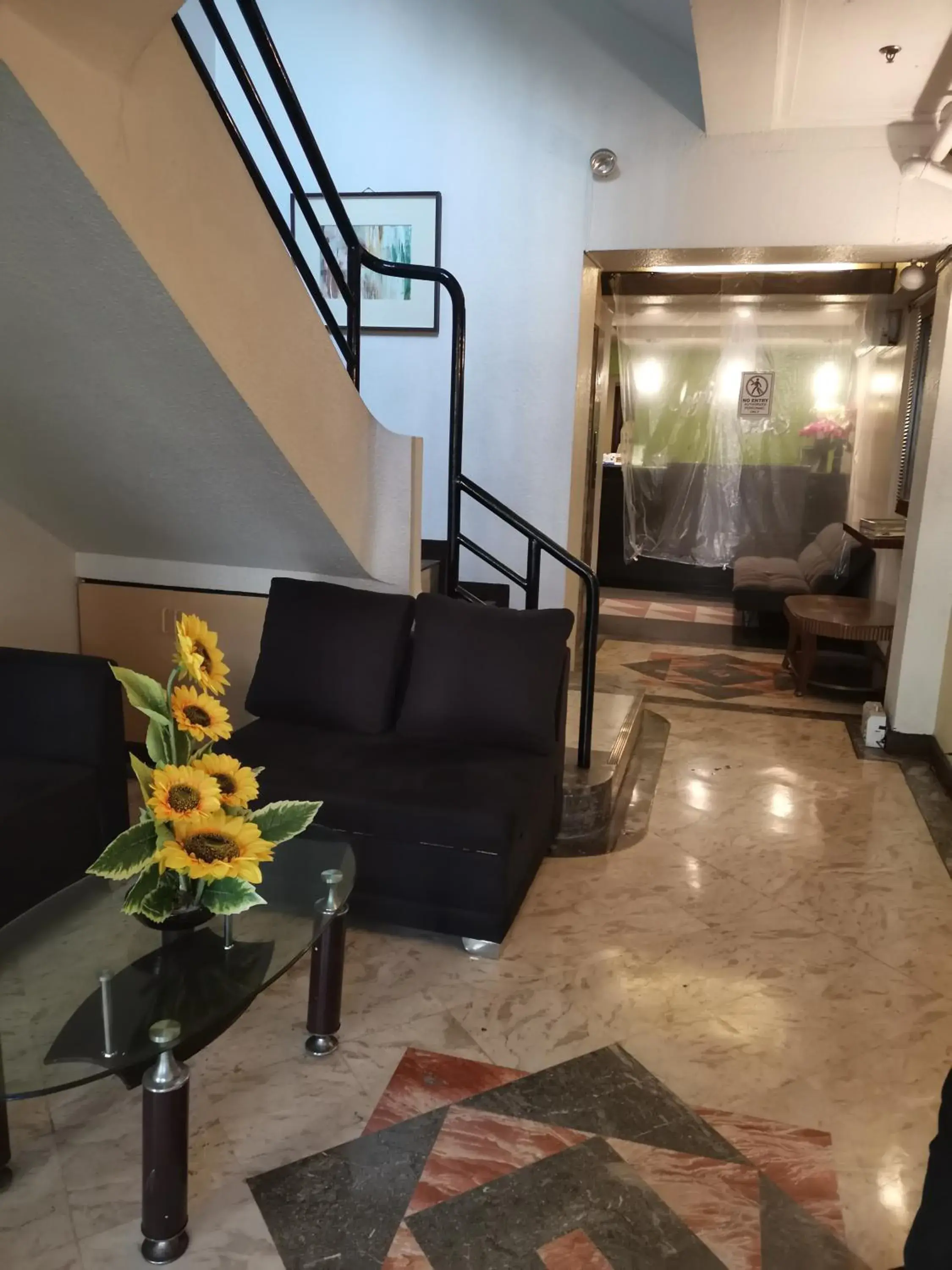 Lobby or reception in Jupiter Suites Lobby or reception in Jupiter Suites