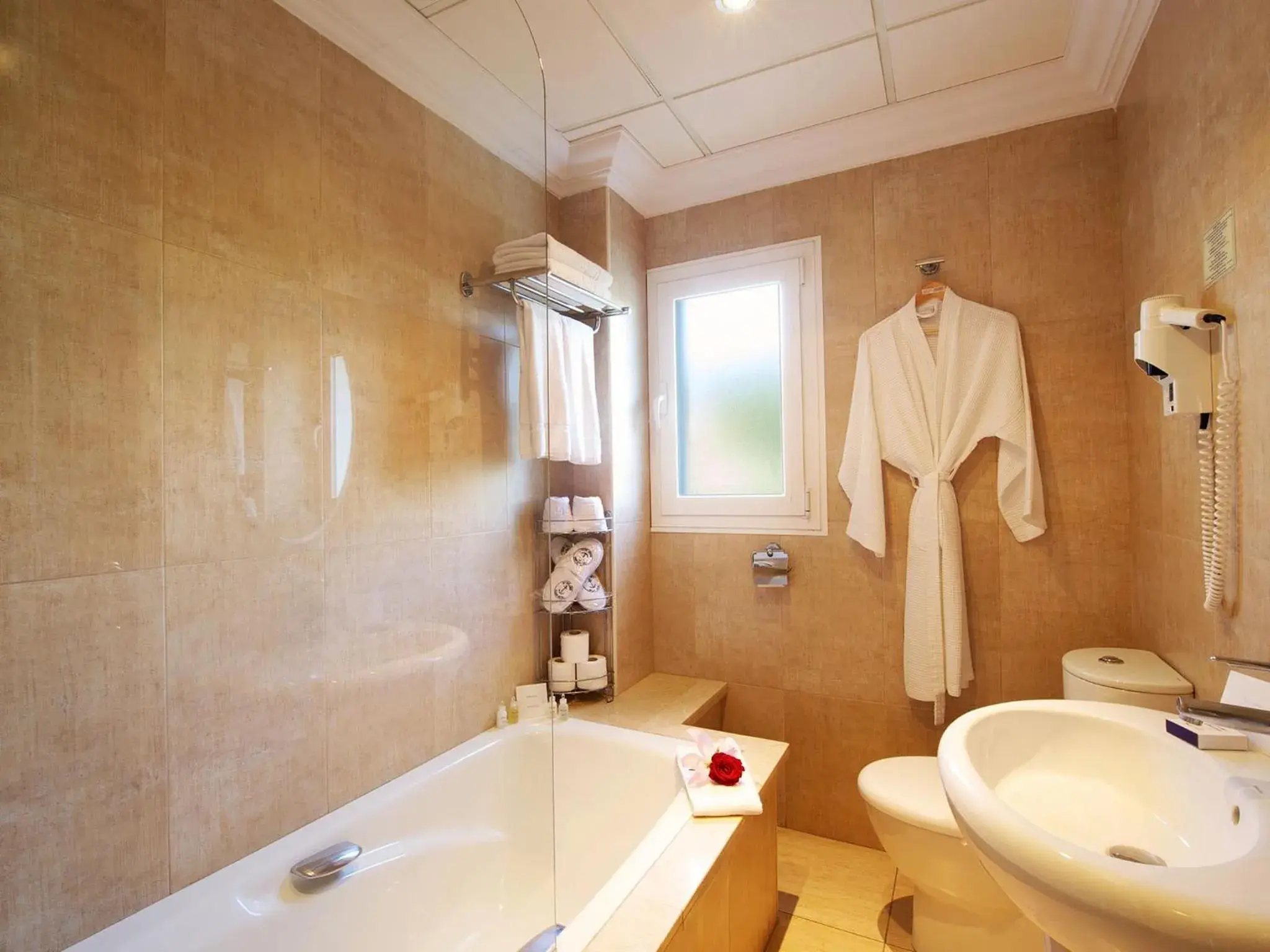 Superior Studio (2 Adults) in El Oceano Beach Hotel Adults only recommended Superior Studio (2 Adults) in El Oceano Beach Hotel Adults only recommended