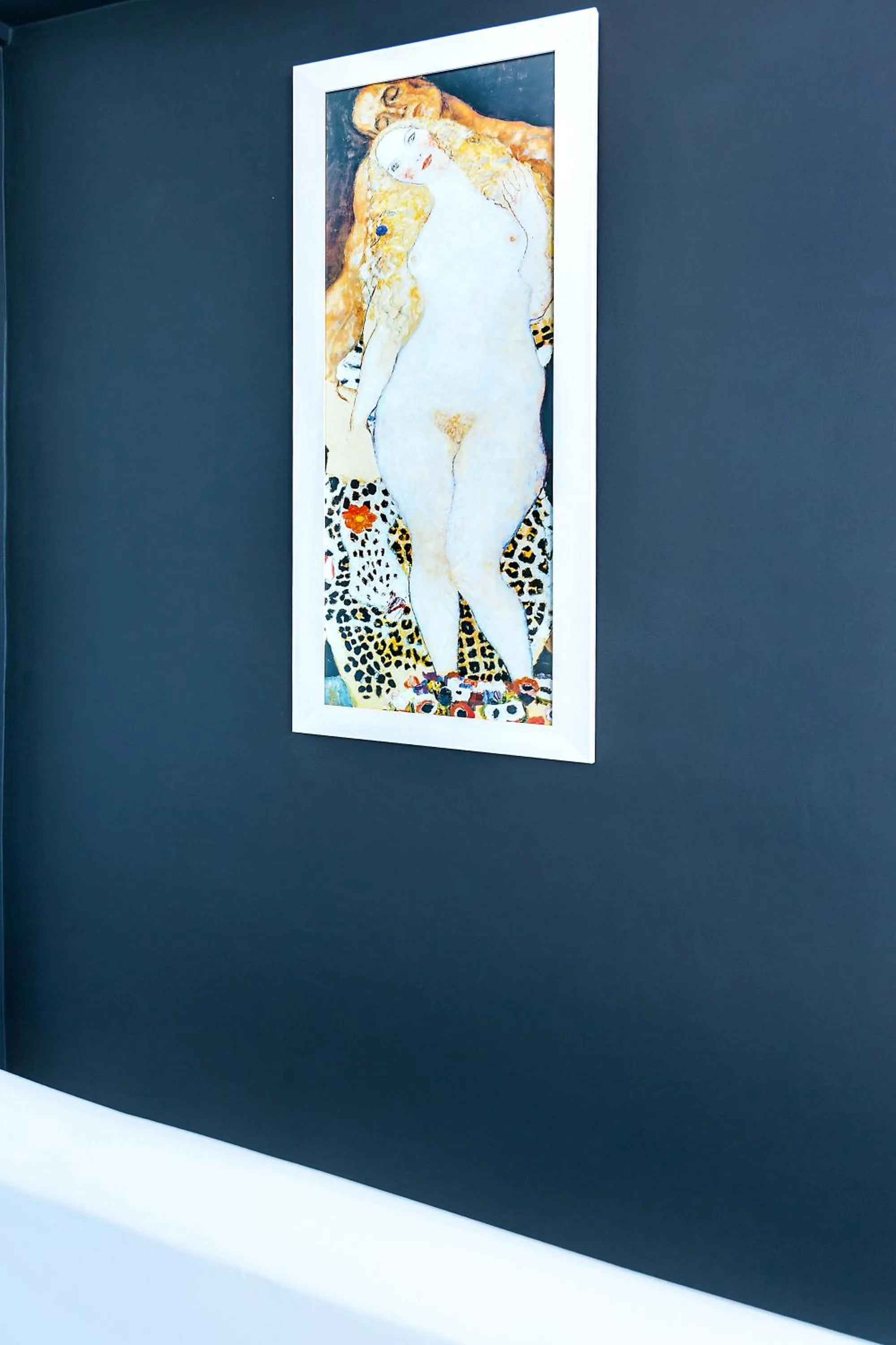 Decorative detail in Santorini Secret Premium