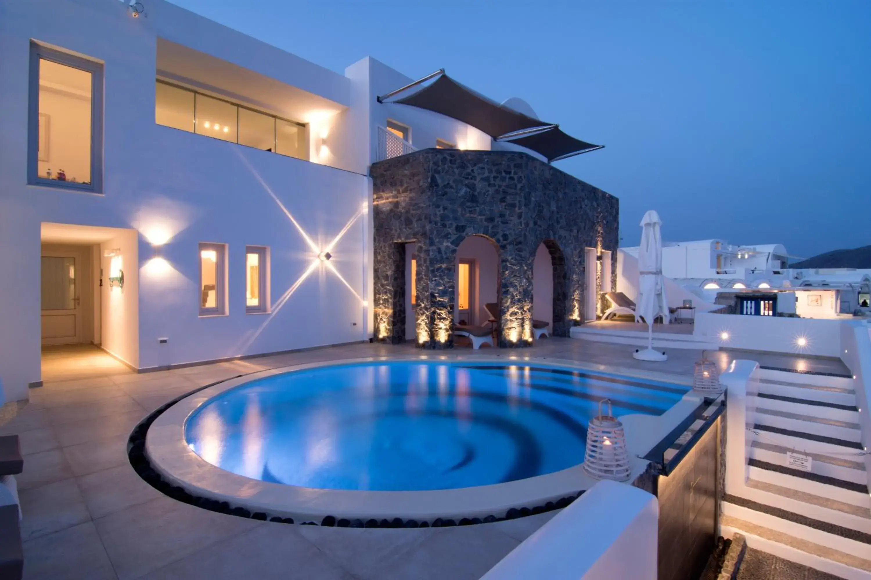 Facade/entrance in Santorini Secret Premium Facade/entrance in Santorini Secret Premium
