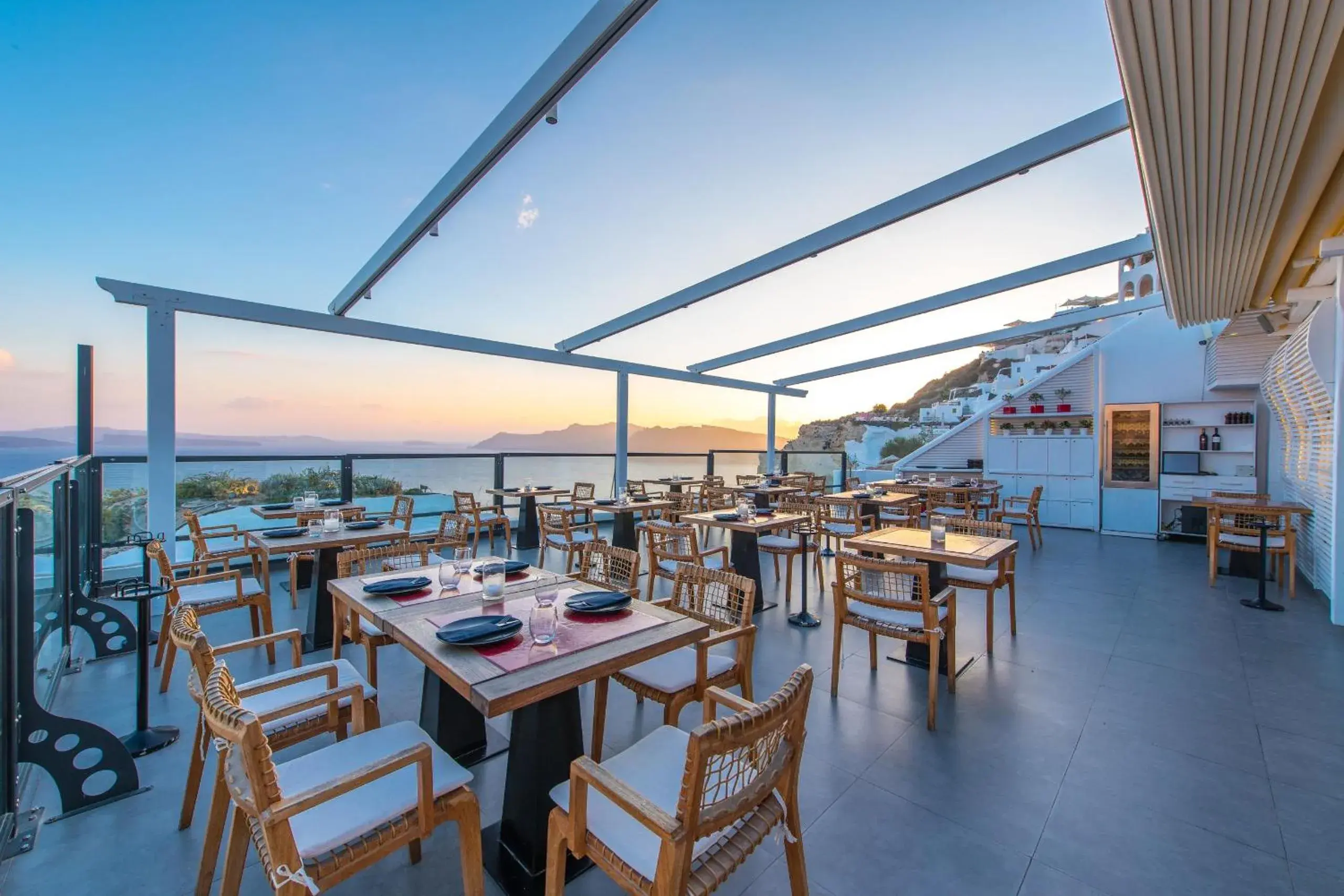 Restaurant/places to eat in Santorini Secret Premium Restaurant/places to eat in Santorini Secret Premium