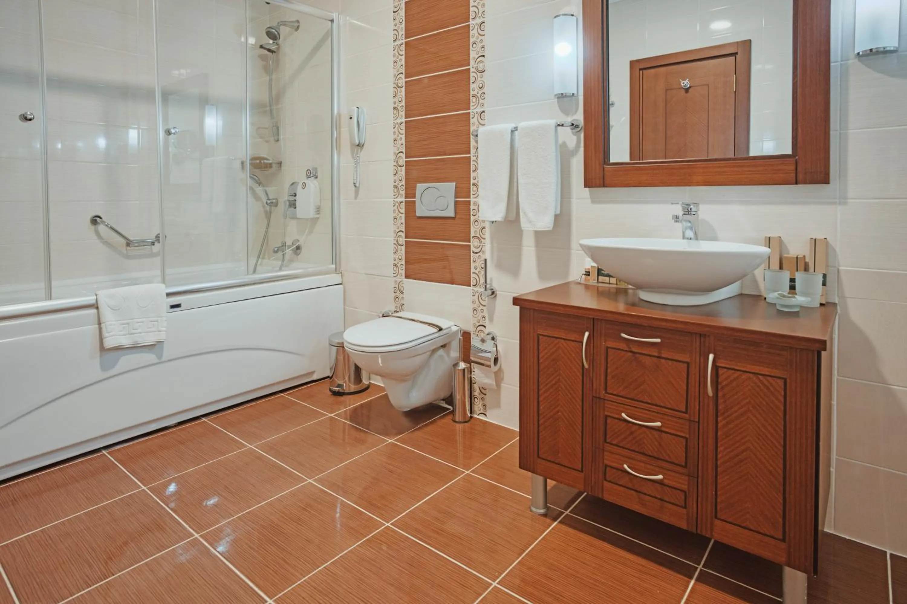 Bathroom in Megasaray Westbeach Antalya