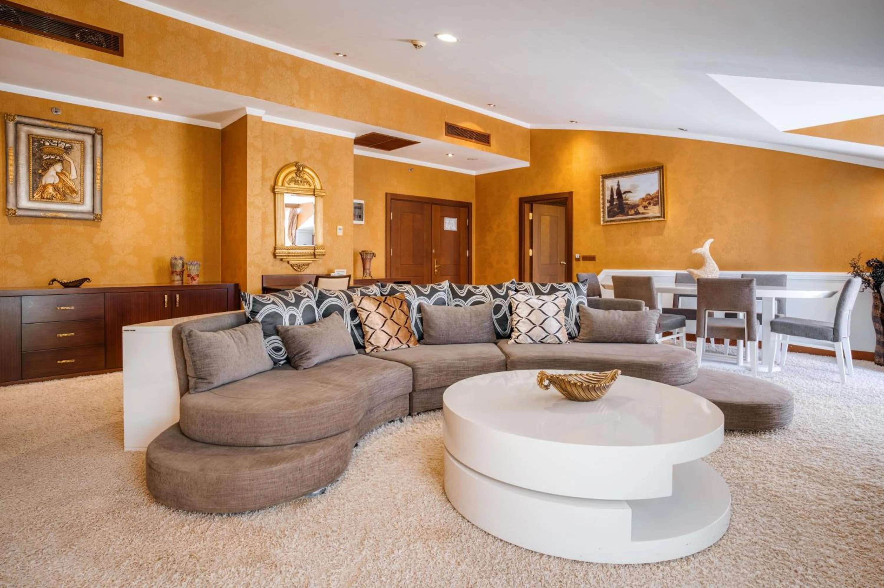 Living room in Megasaray Westbeach Antalya