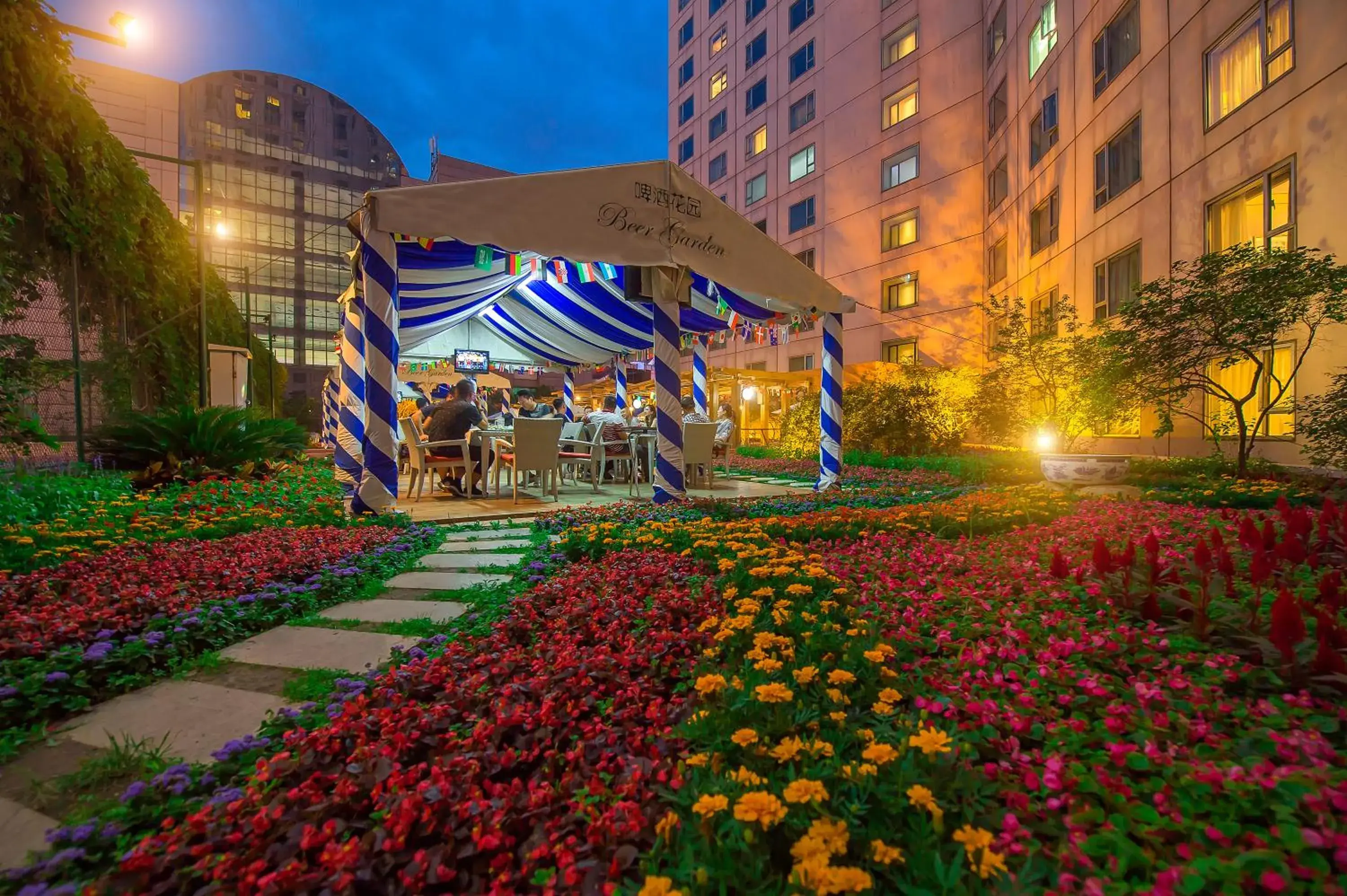 Restaurant/places to eat in Shangri-La Changchun Restaurant/places to eat in Shangri-La Changchun