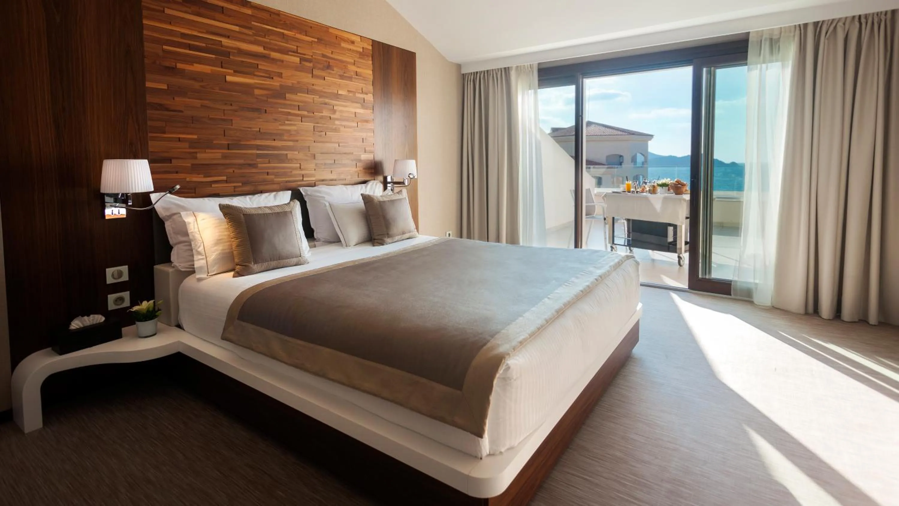 Day, Bed in La Cigale Tabarka