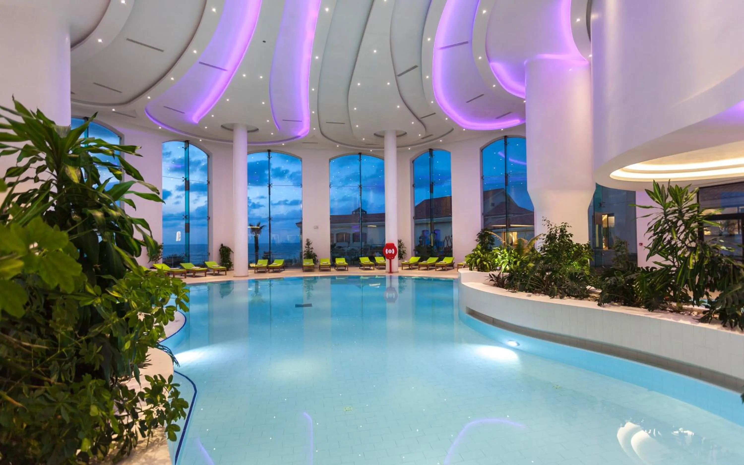 Swimming pool in La Cigale Tabarka