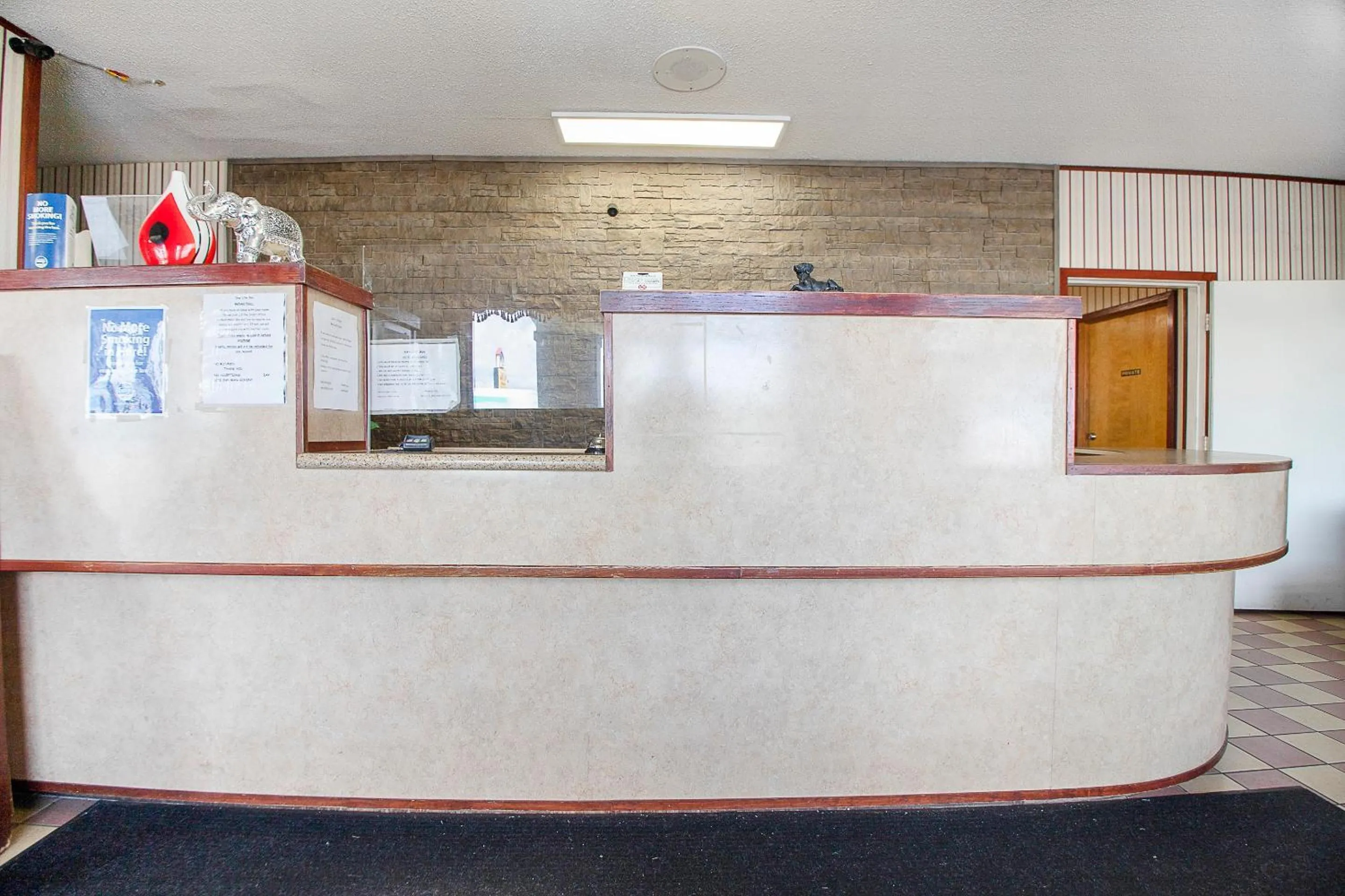 Lobby or reception in Hotel O Daylight Inn Elkhart I-90, IN