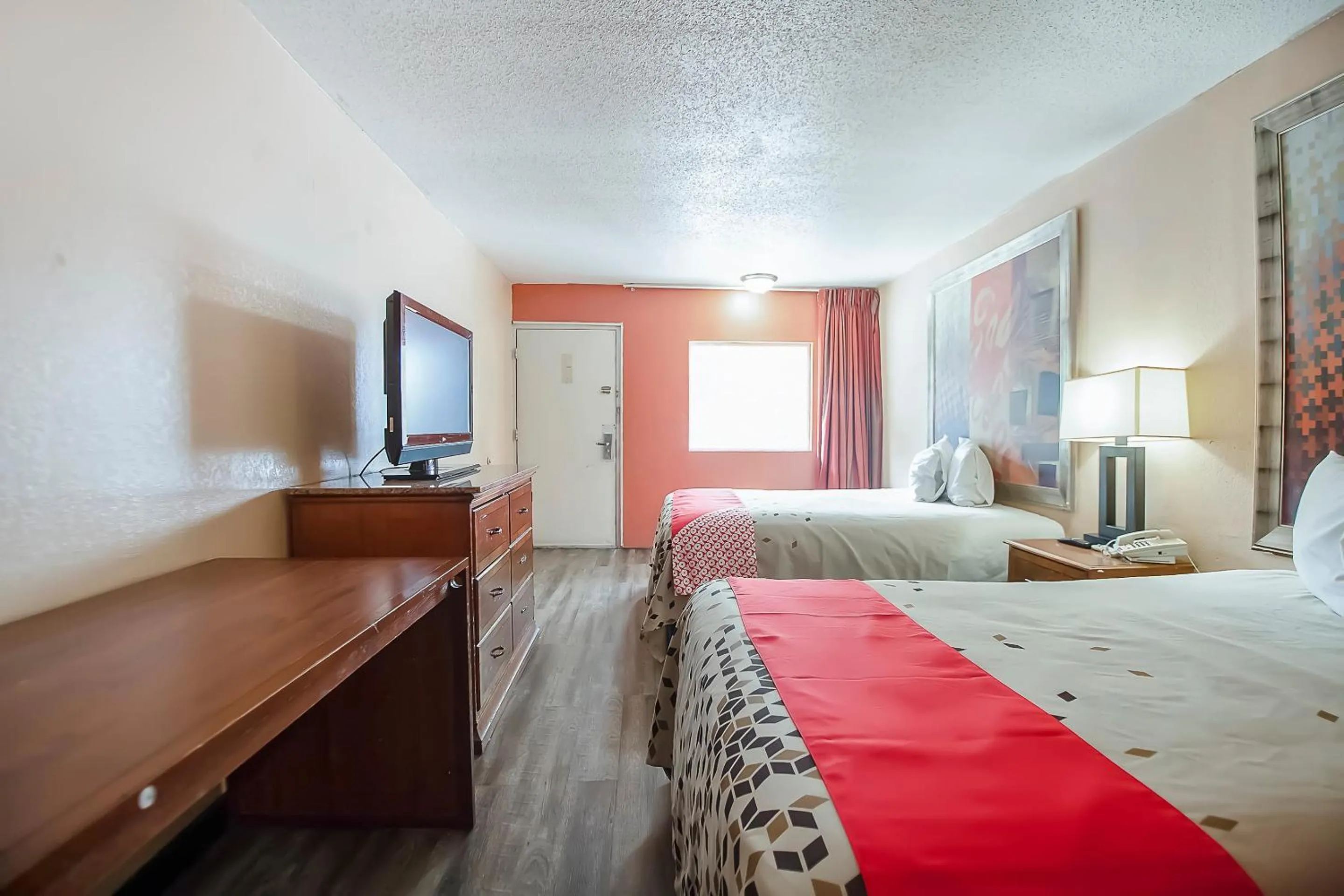 Bedroom, Bed in Hotel O Daylight Inn Elkhart I-90, IN