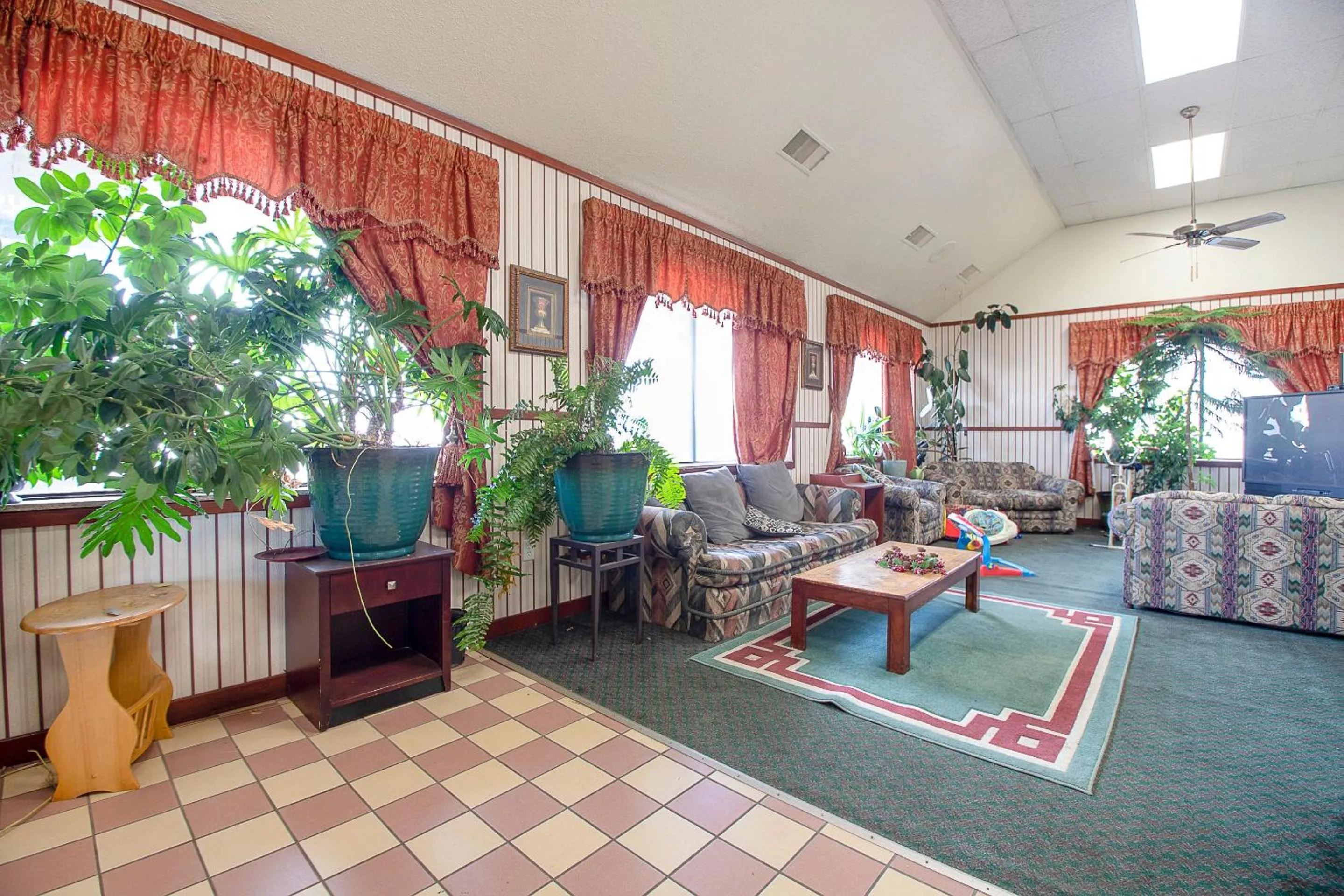Lobby or reception in Hotel O Daylight Inn Elkhart I-90, IN