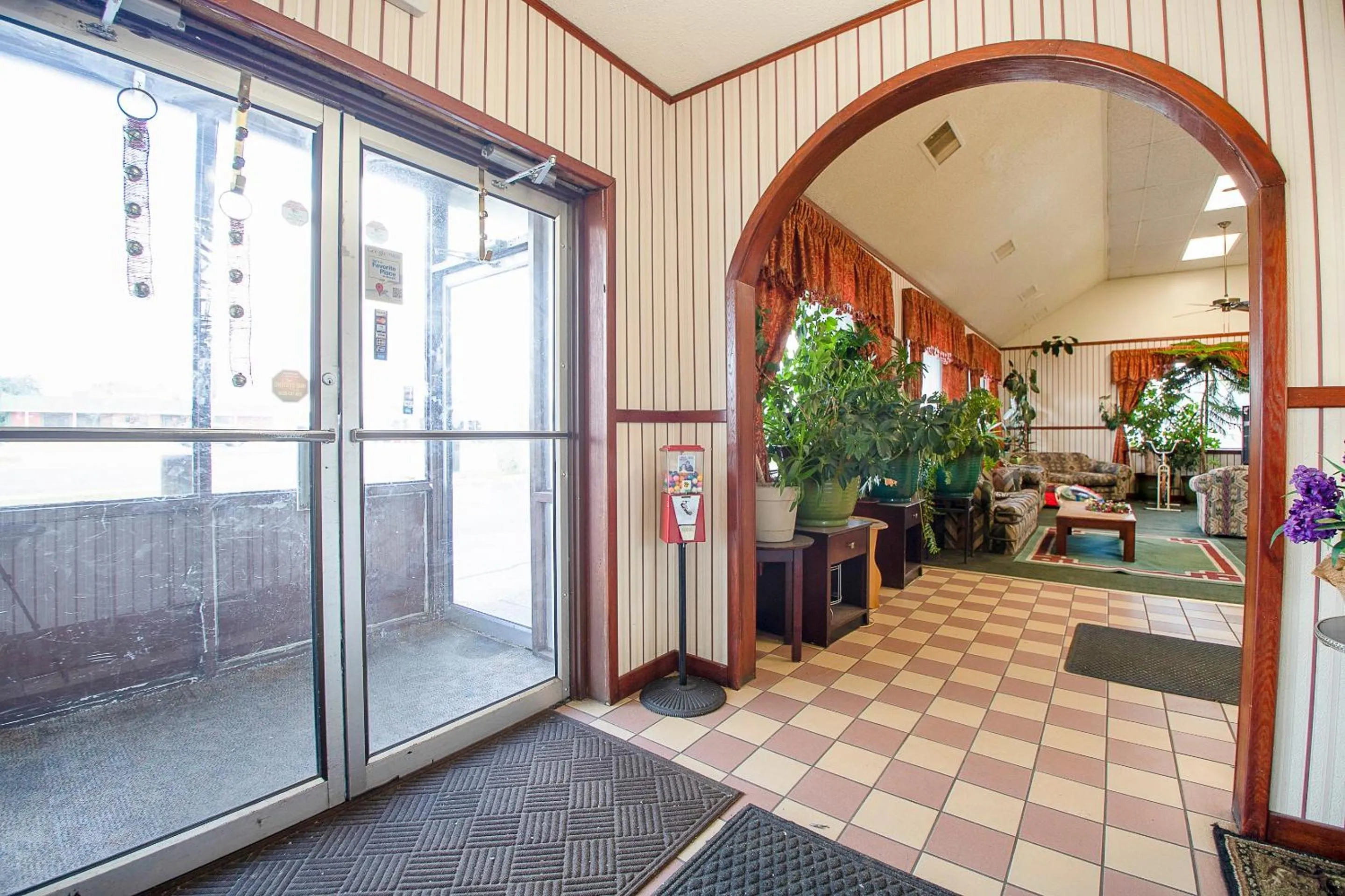 Lobby or reception in Hotel O Daylight Inn Elkhart I-90, IN