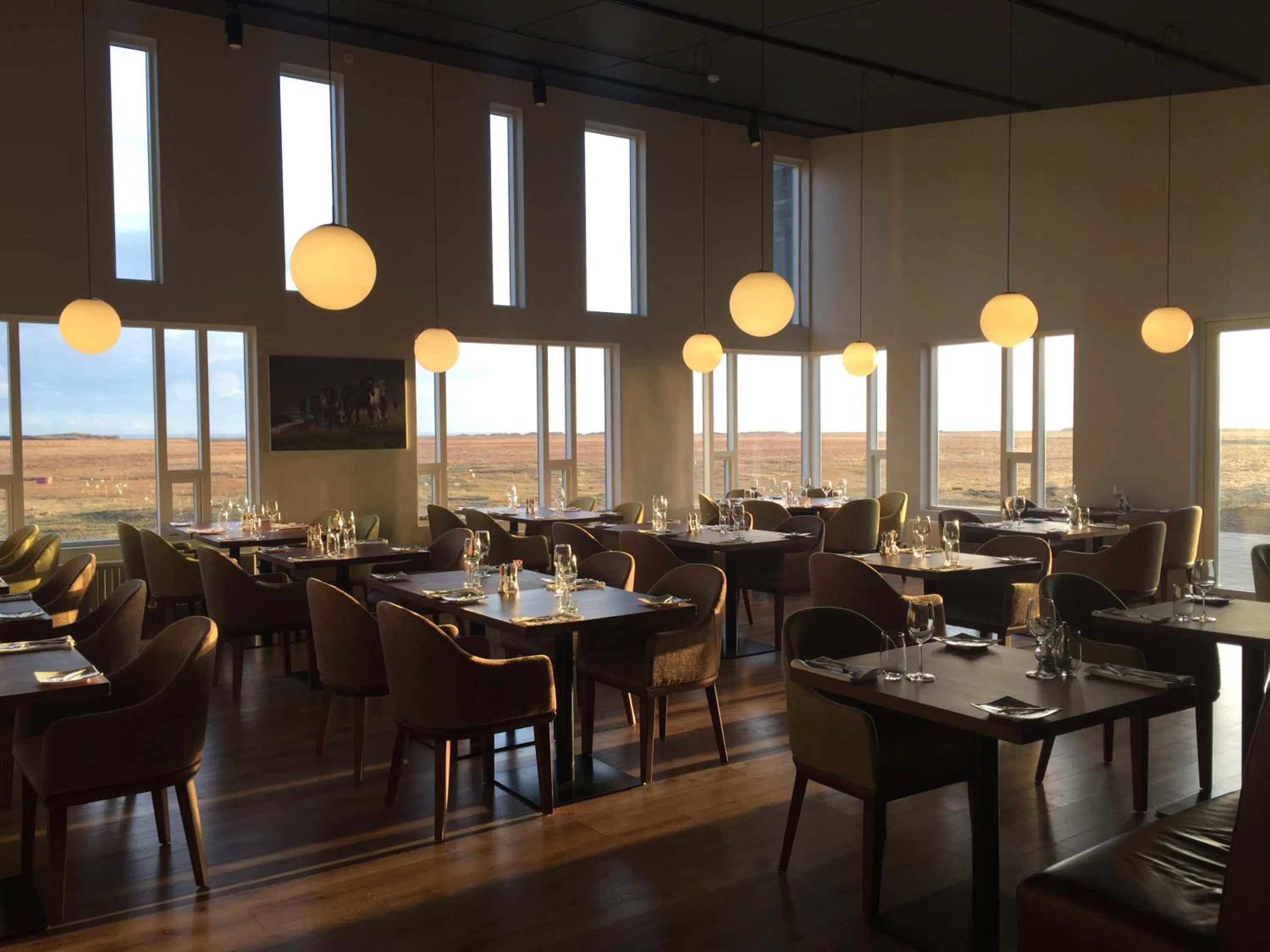 Restaurant/places to eat in Umi Hotel