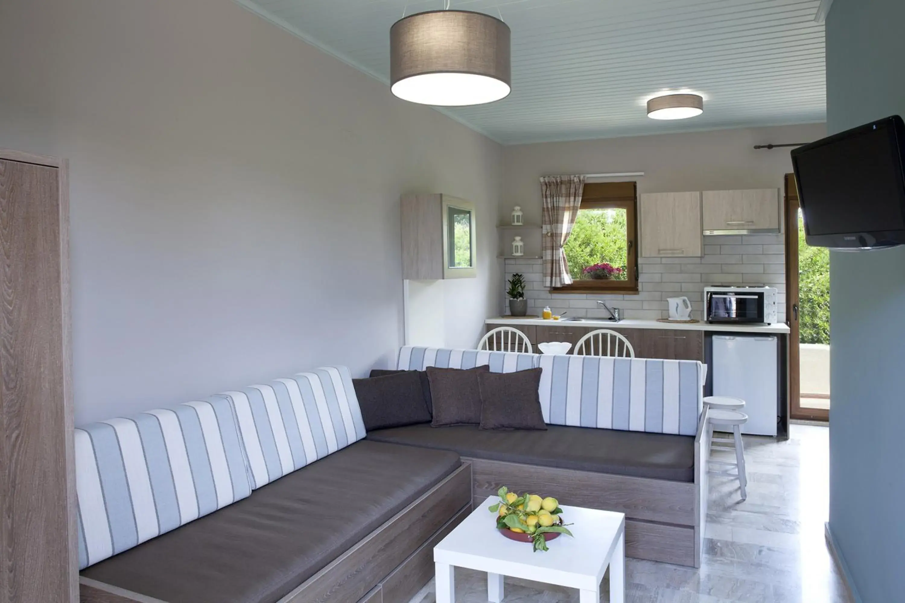 Family Apartment in Voulamandis House Family Apartment in Voulamandis House