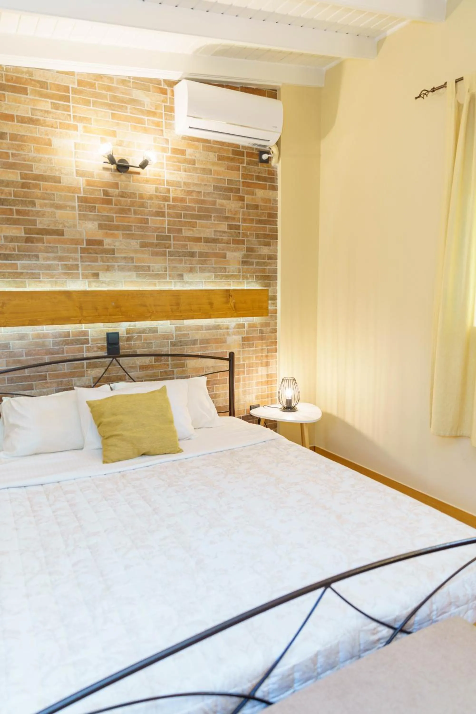 Bed in Voulamandis House