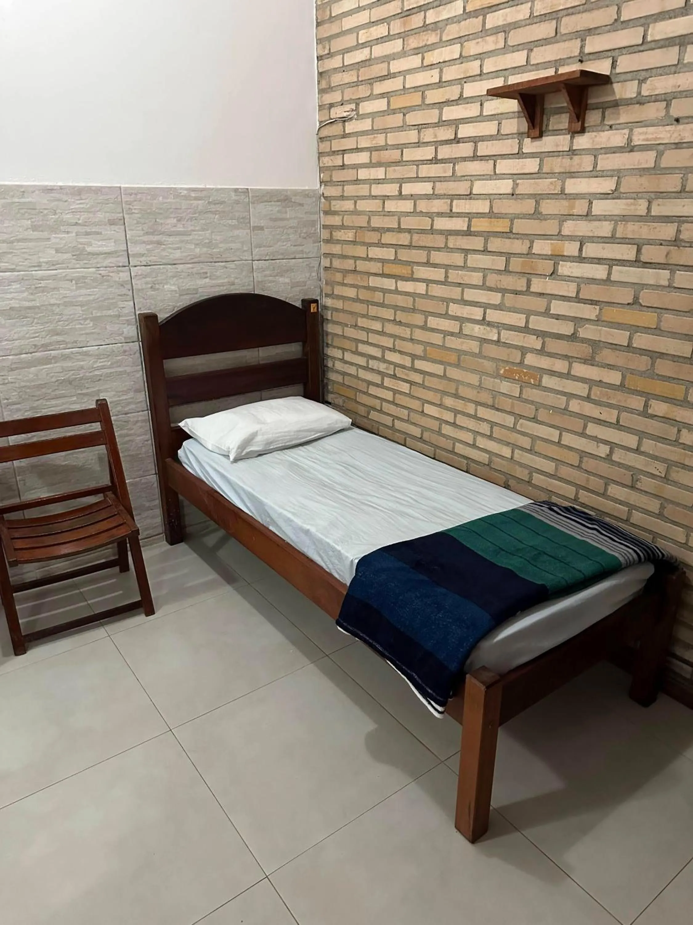 Bedroom, Bed in Biergarten Hostel