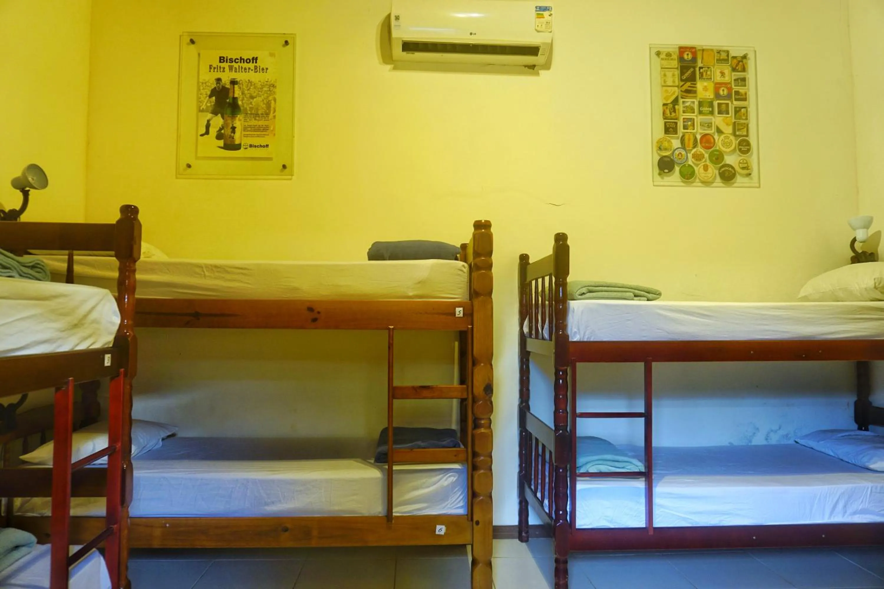 Photo of the whole room, Bed in Biergarten Hostel