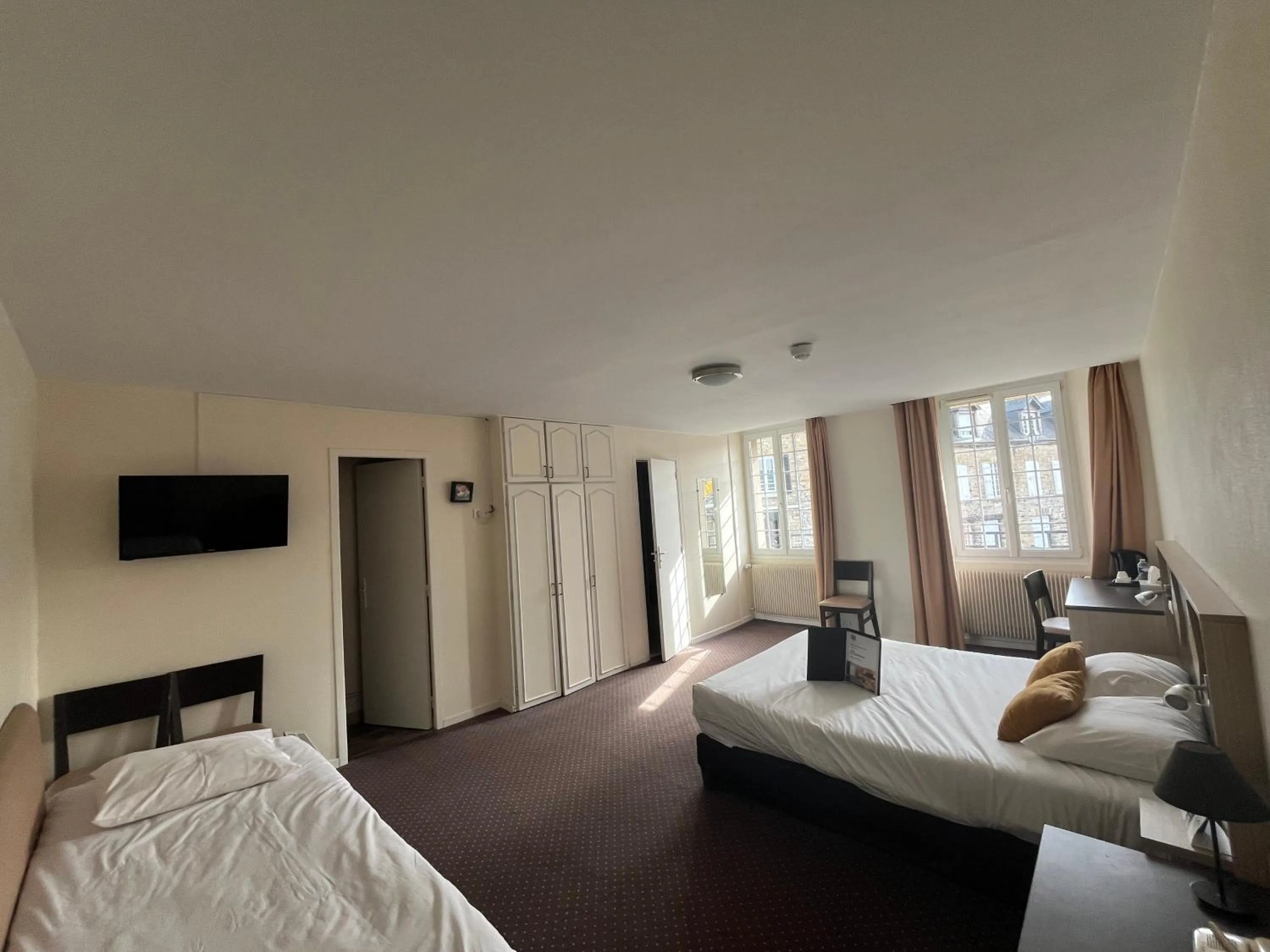 Bedroom, Bed in Logis Hotel Spa Restaurant Au Site Normand