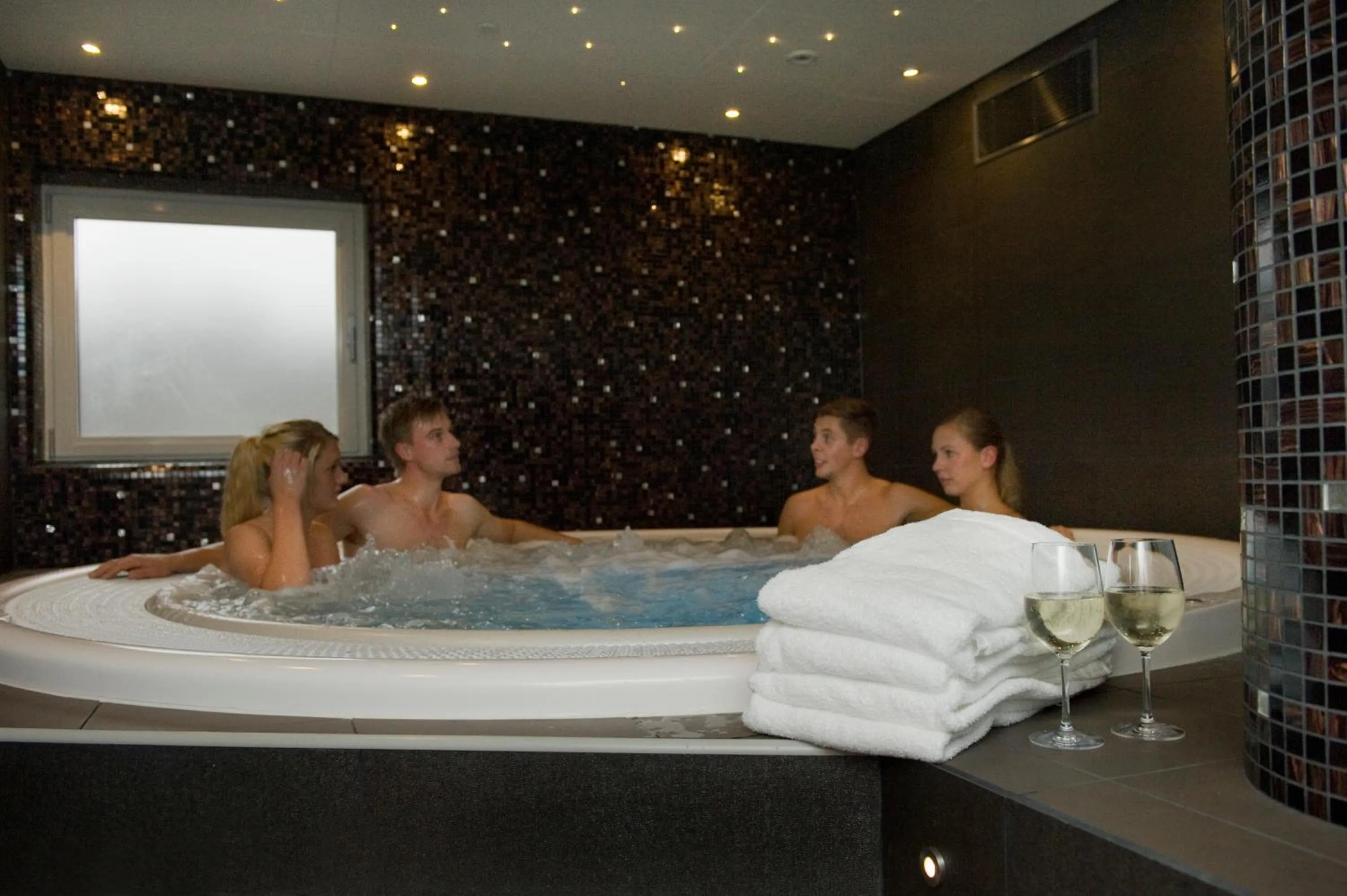 Spa and wellness centre/facilities in Lumber & Karle