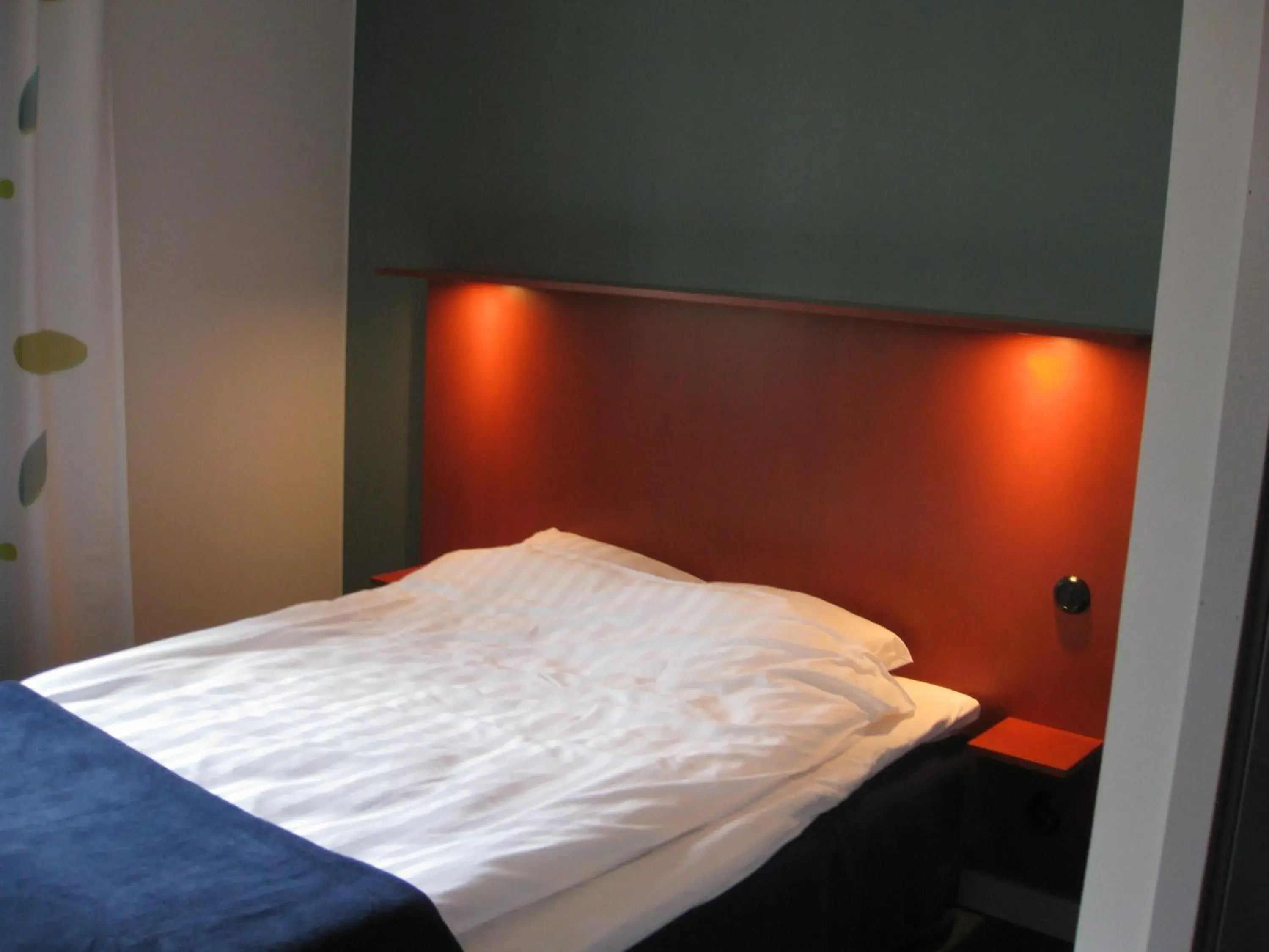 Double Room with Private Bathroom - single occupancy in Lumber & Karle Double Room with Private Bathroom - single occupancy in Lumber & Karle