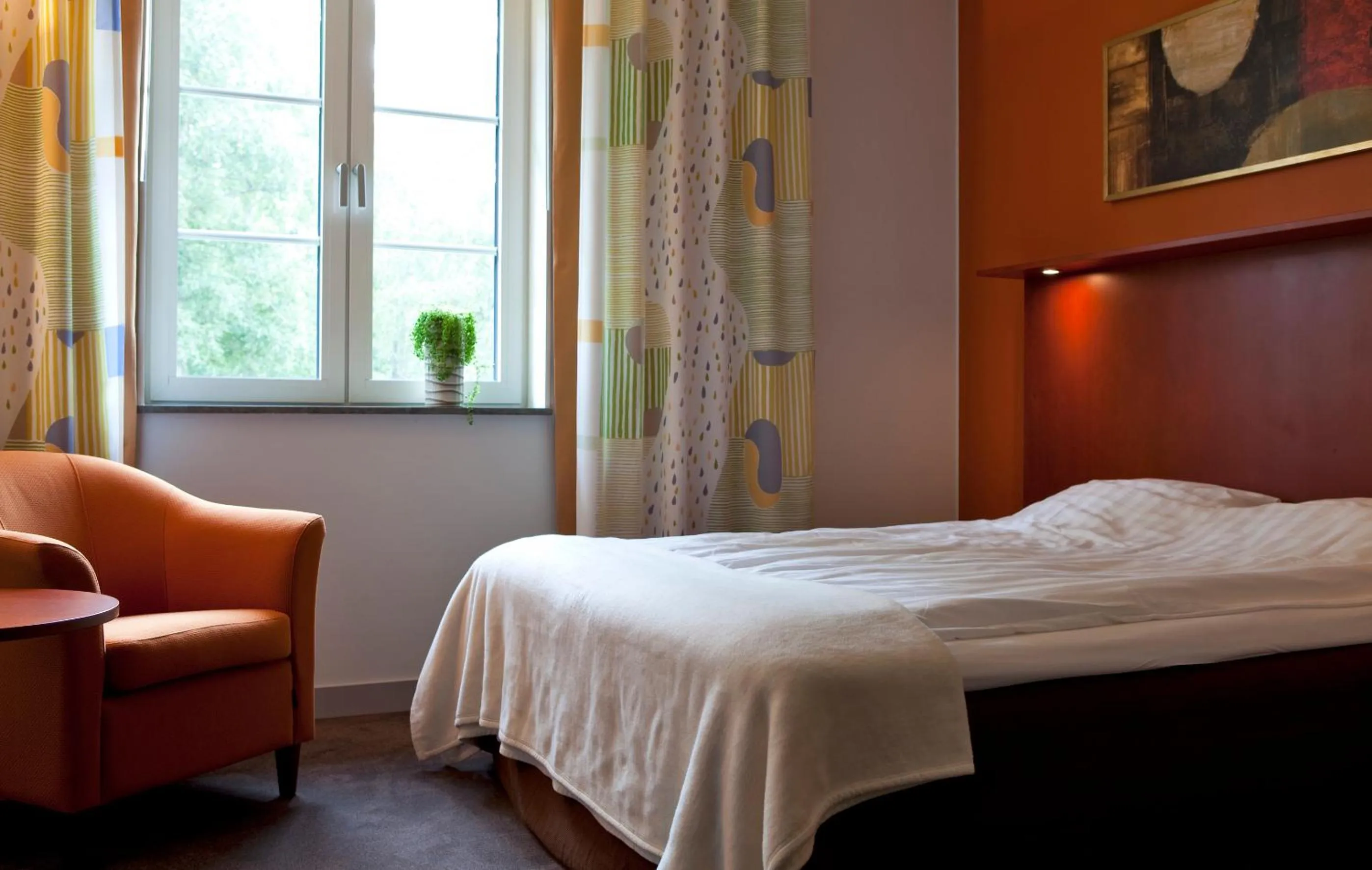 Bed in Lumber & Karle