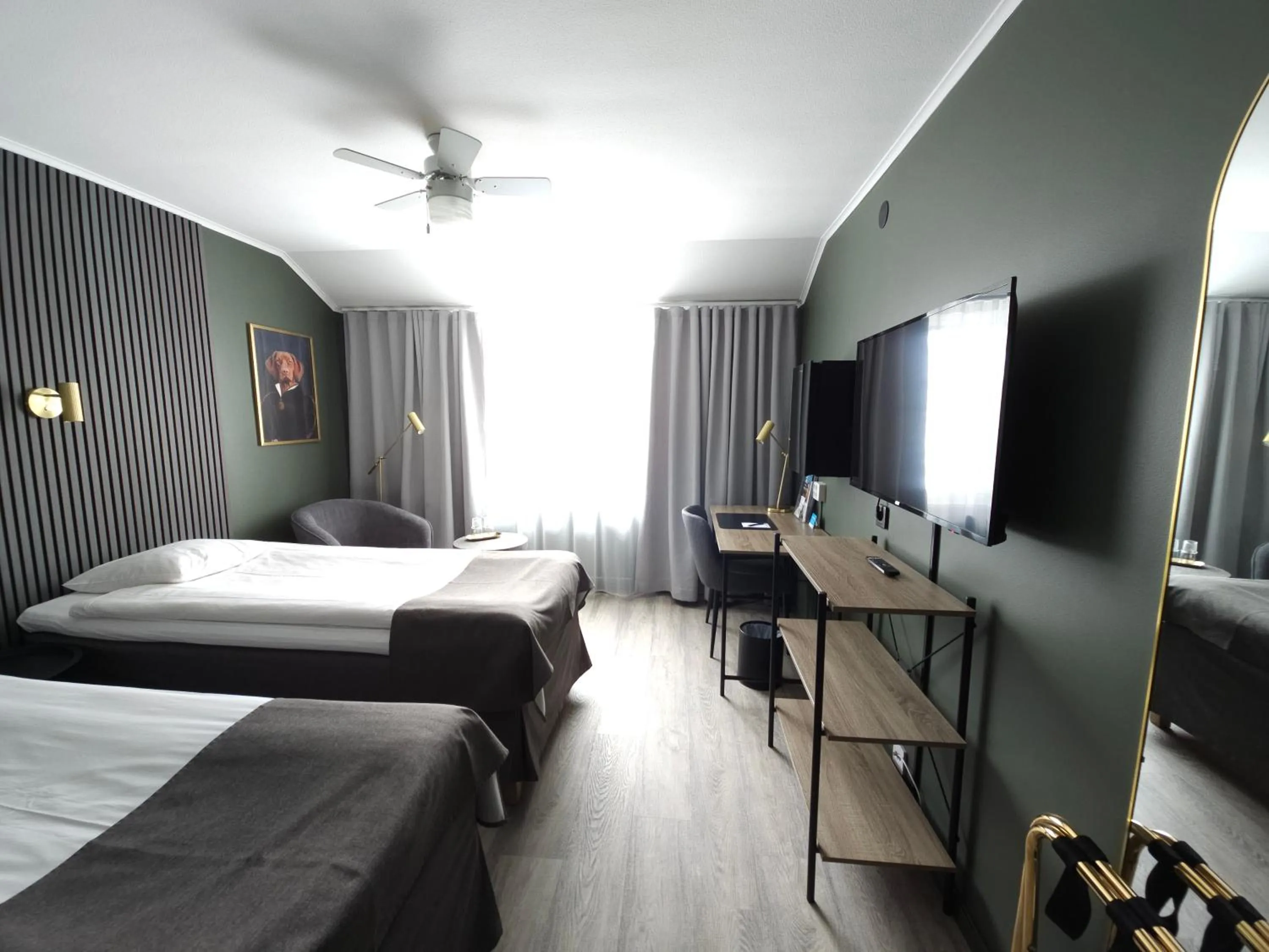 Photo of the whole room, Bed in Best Western Centralhotellet