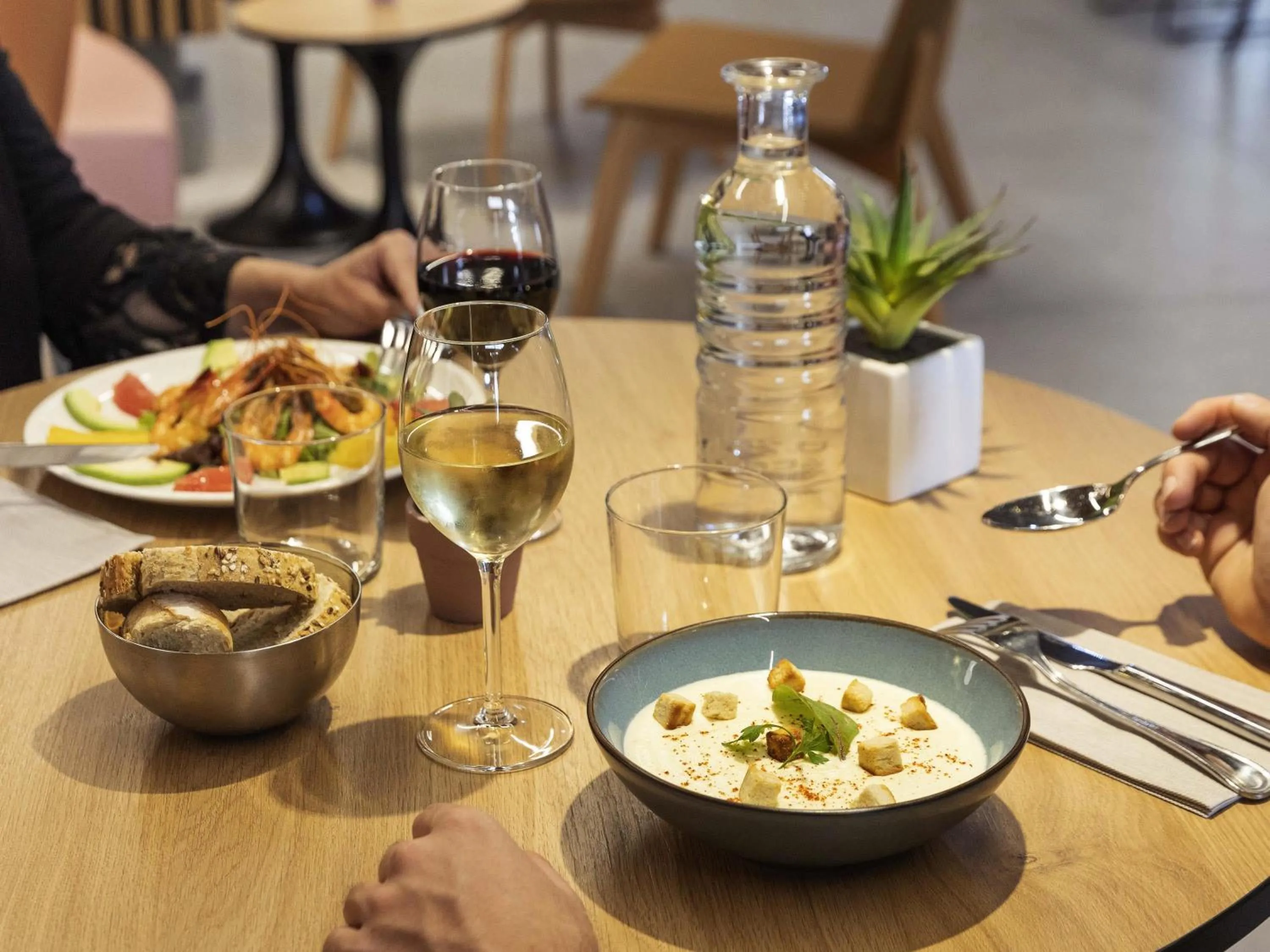 Meeting/conference room in Novotel Bordeaux Centre Gare Saint Jean