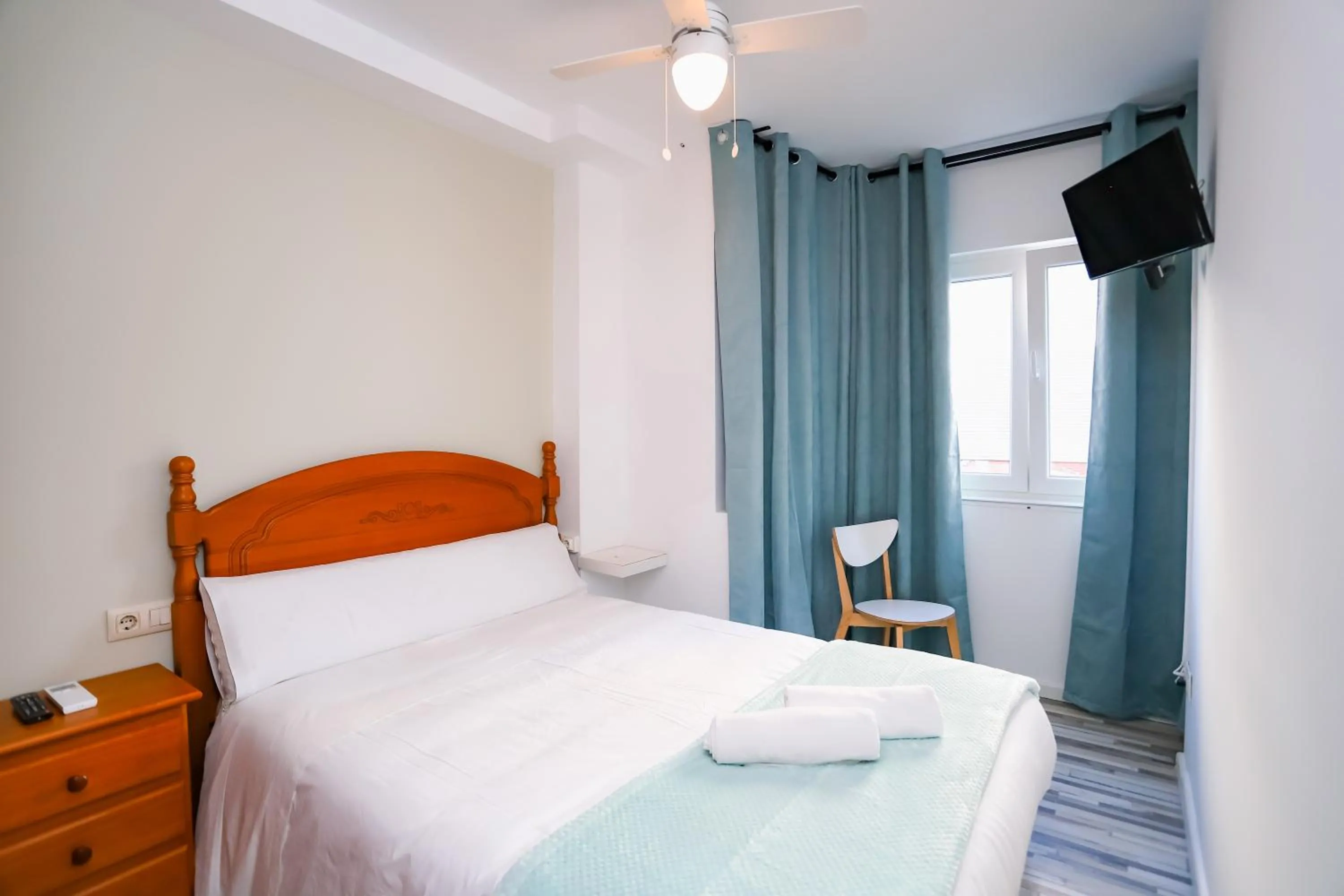 Economy Room - single occupancy in Pensión Caldas