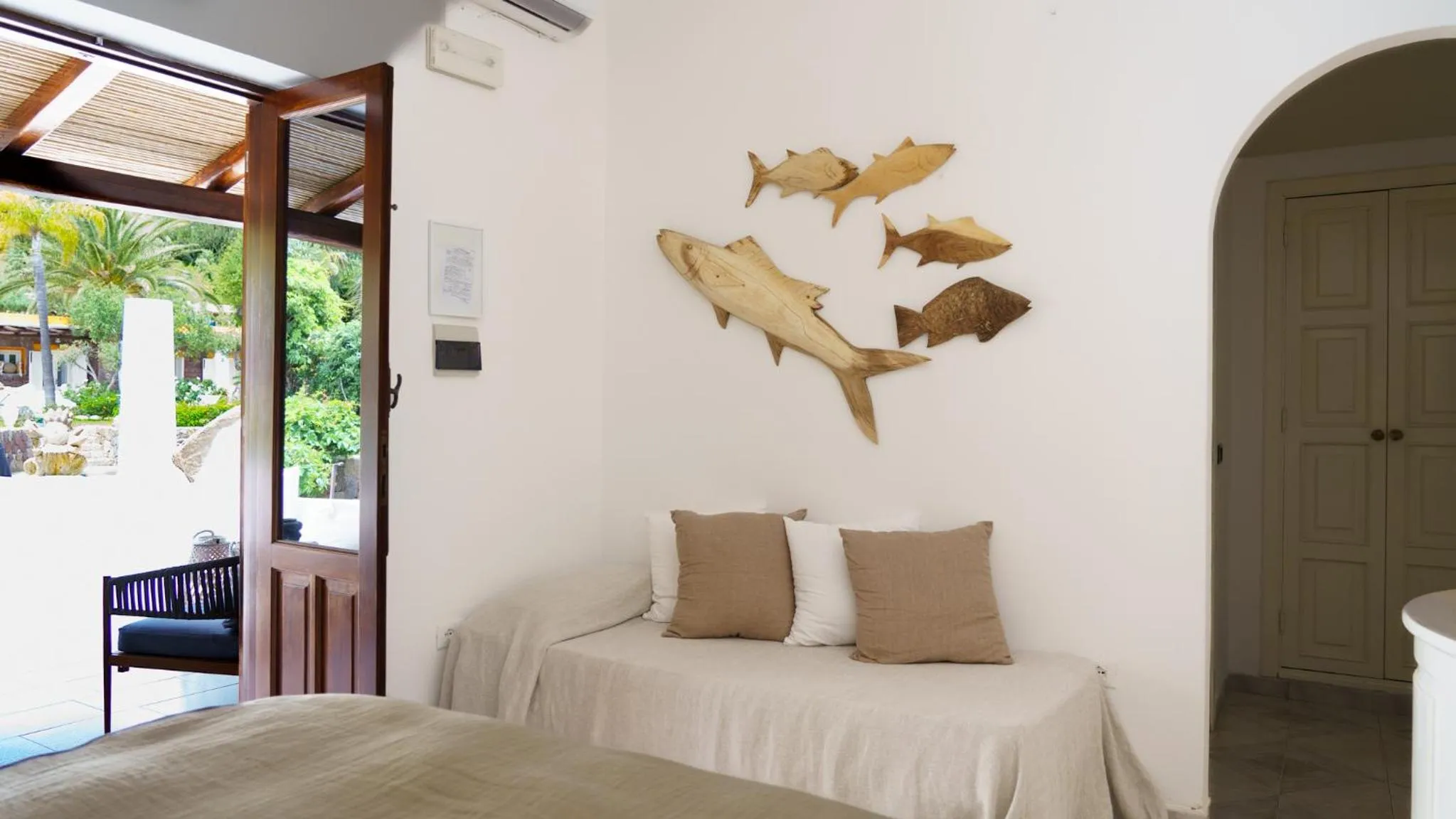 Photo of the whole room, Bed in Hotel Oasi