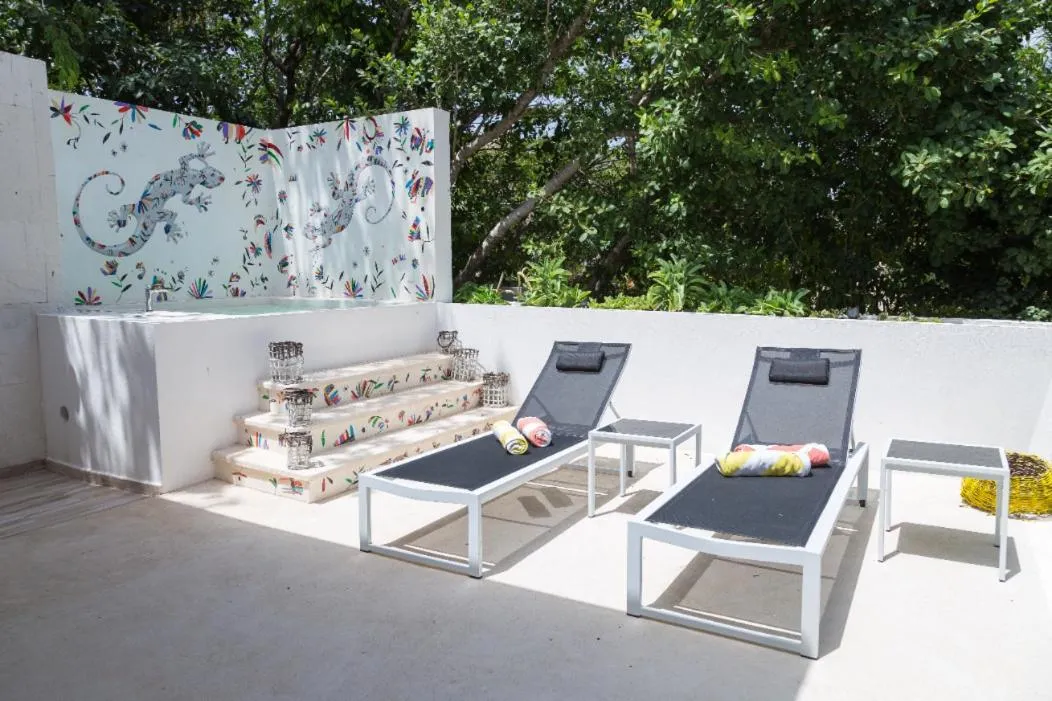 Luxury Private Villas , Private Pool, Private garden, Jacuzzi, 24hours security