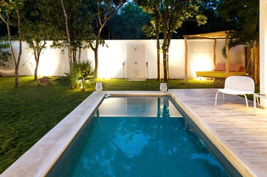 Swimming pool in Luxury Private Villas , Private Pool, Private garden, Jacuzzi, 24hours security