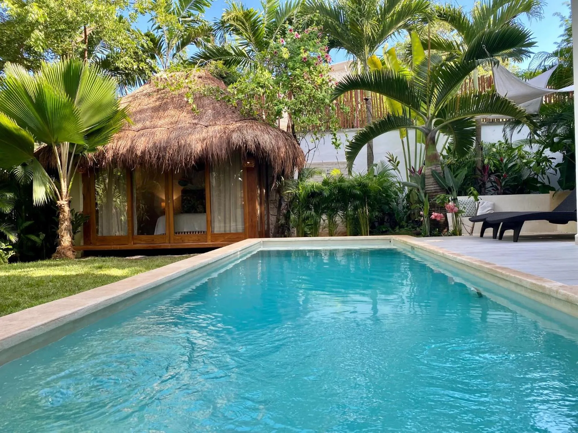 Luxury Private Villas , Private Pool, Private garden, Jacuzzi, 24hours security