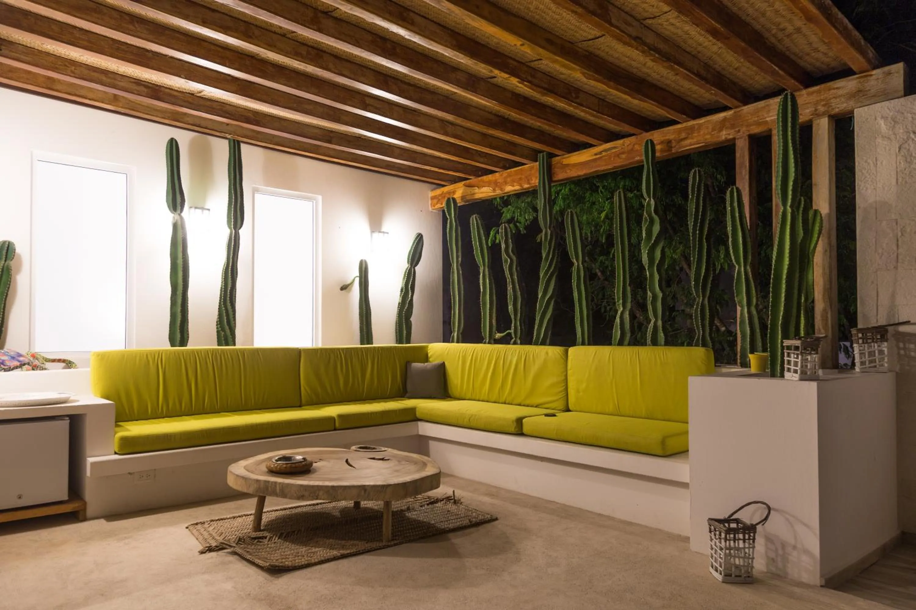 Balcony/Terrace in Luxury Private Villas , Private Pool, Private garden, Jacuzzi, 24hours security