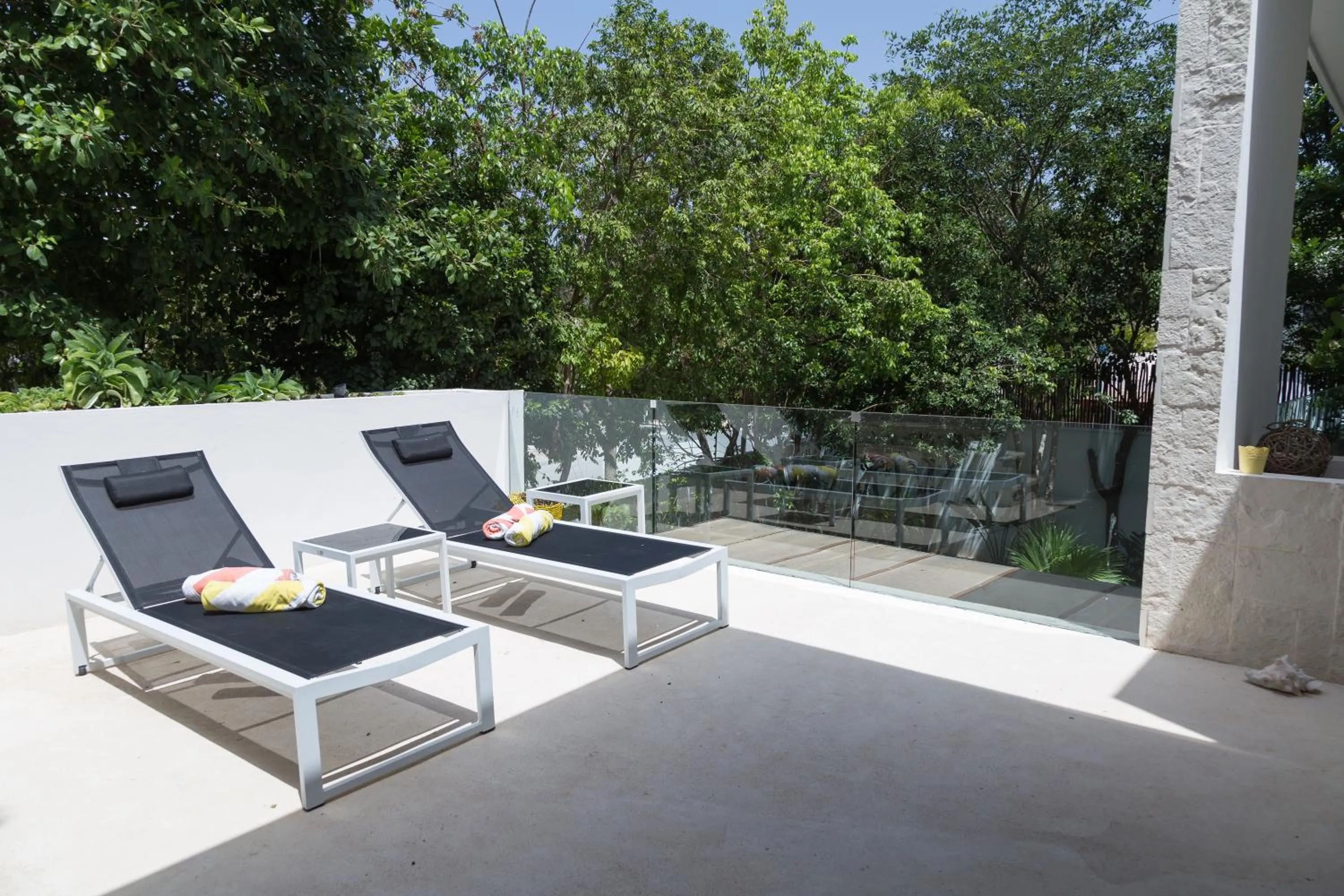 Luxury Private Villas , Private Pool, Private garden, Jacuzzi, 24hours security