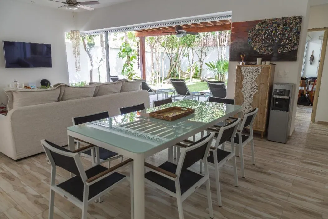 Luxury Private Villas , Private Pool, Private garden, Jacuzzi, 24hours security