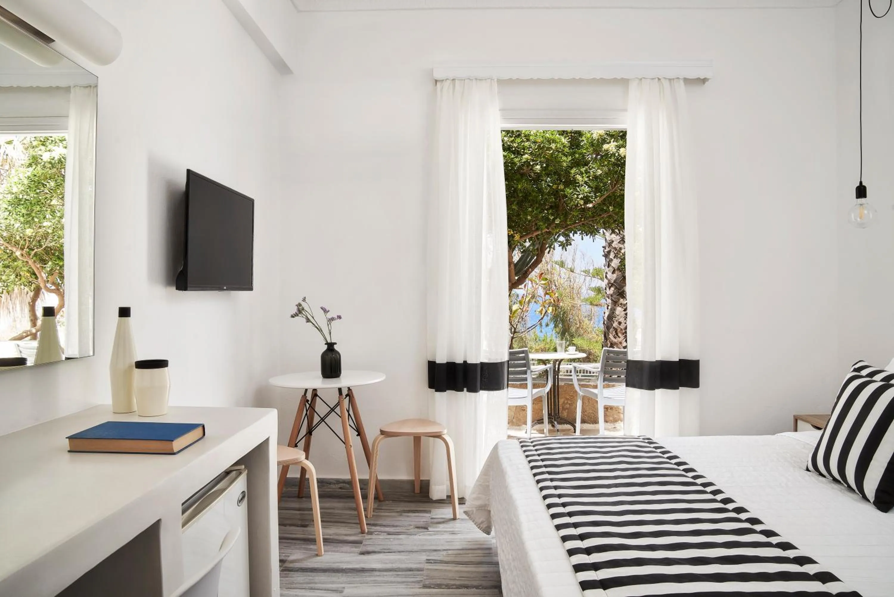 Bedroom, Bed in High Mill Paros Hotel