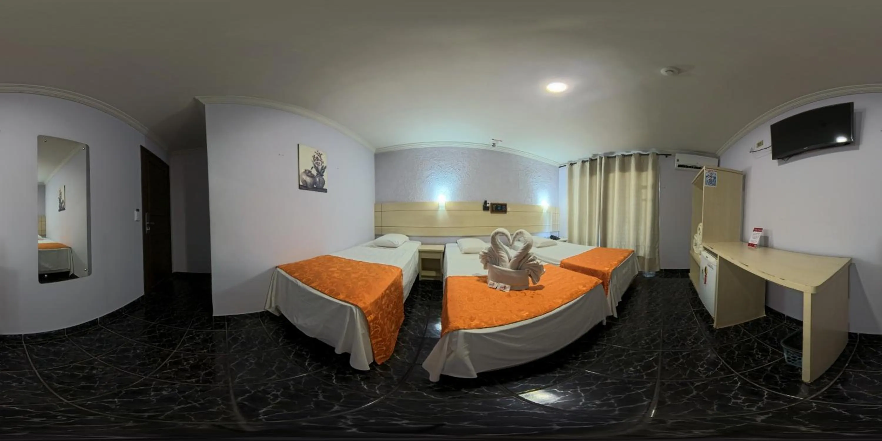 Bedroom, Bed in Hotel Três Fronteiras