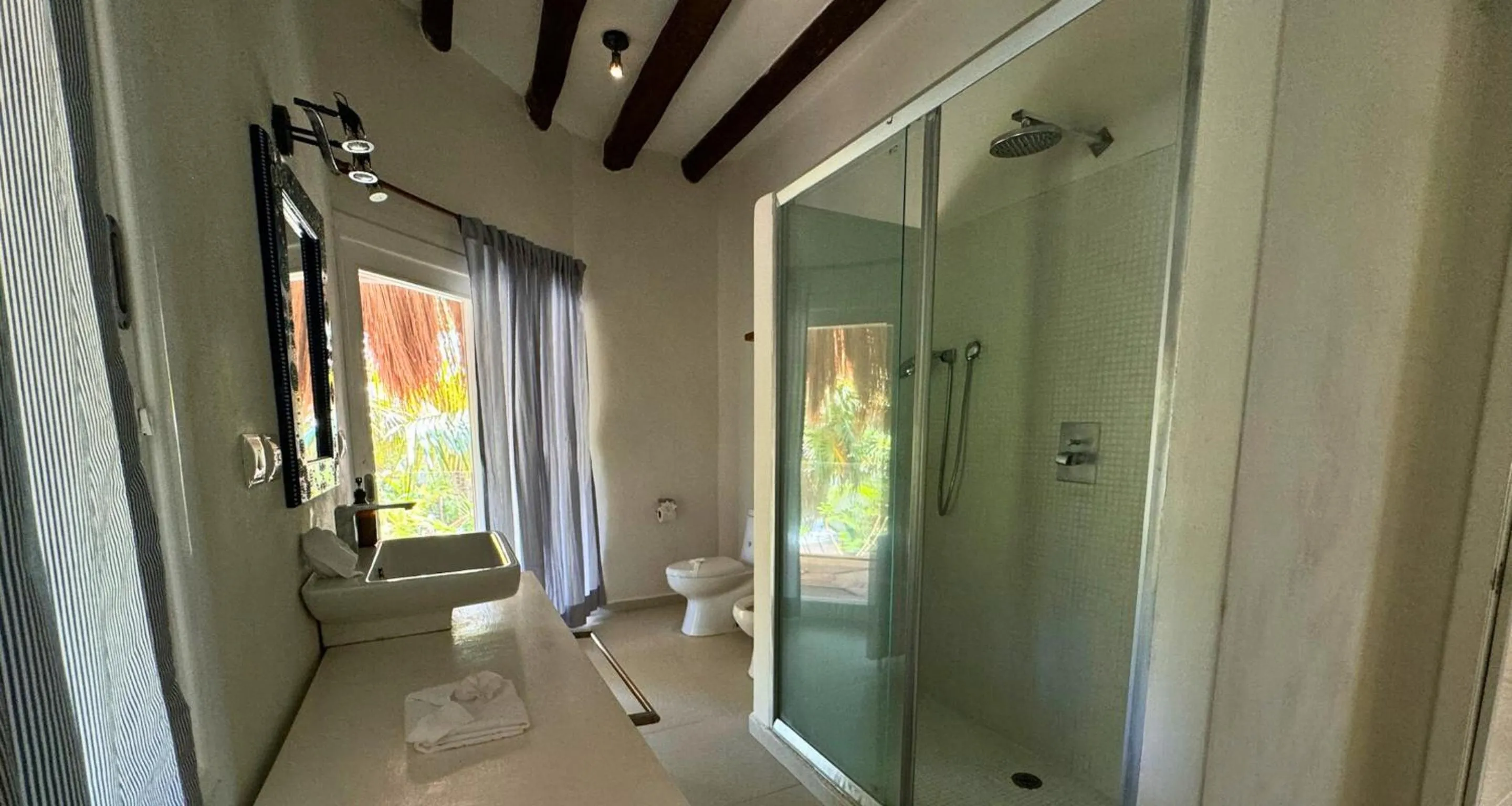 Bathroom in Spirit Holbox