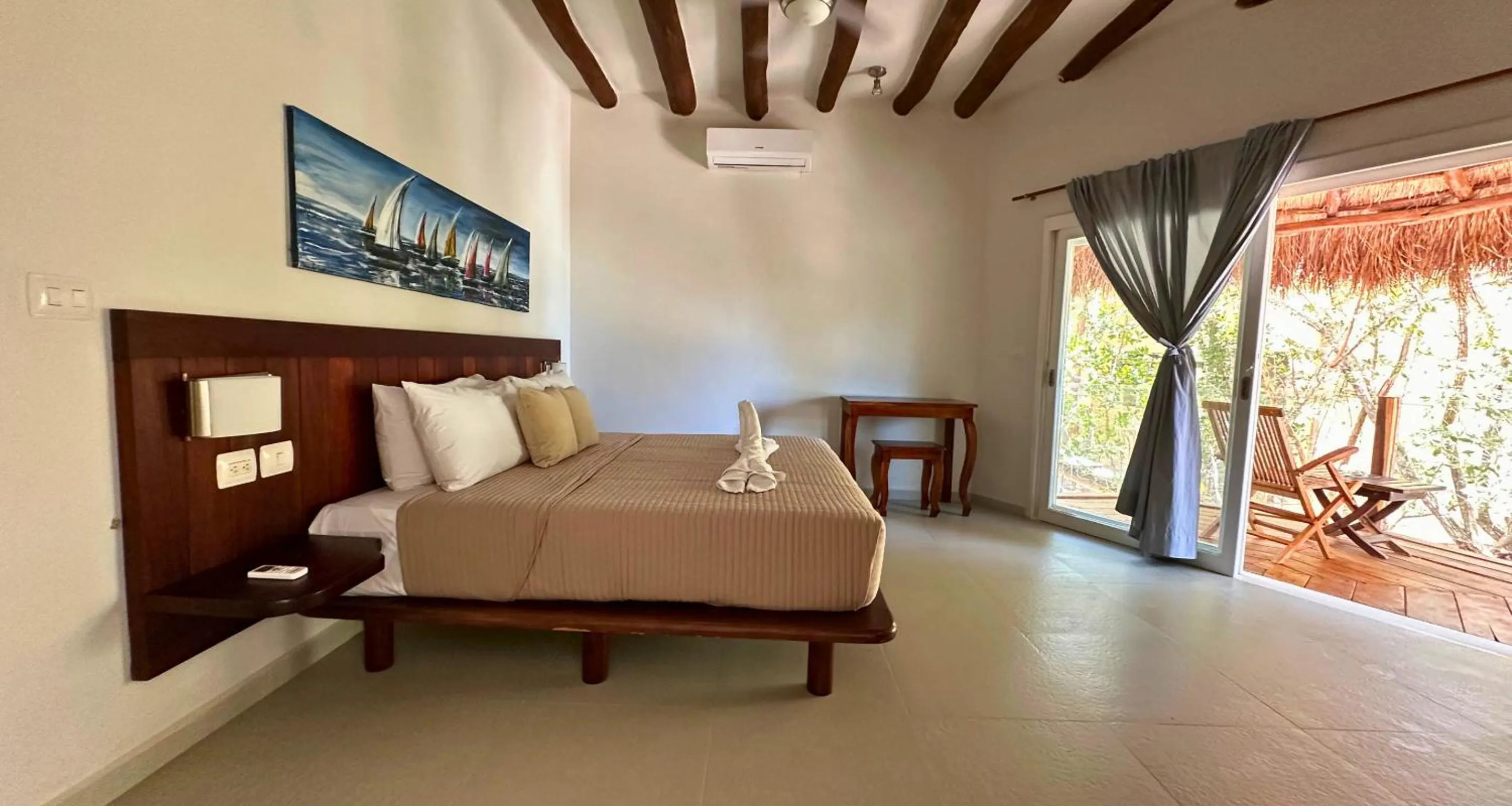 Bedroom, Bed in Spirit Holbox