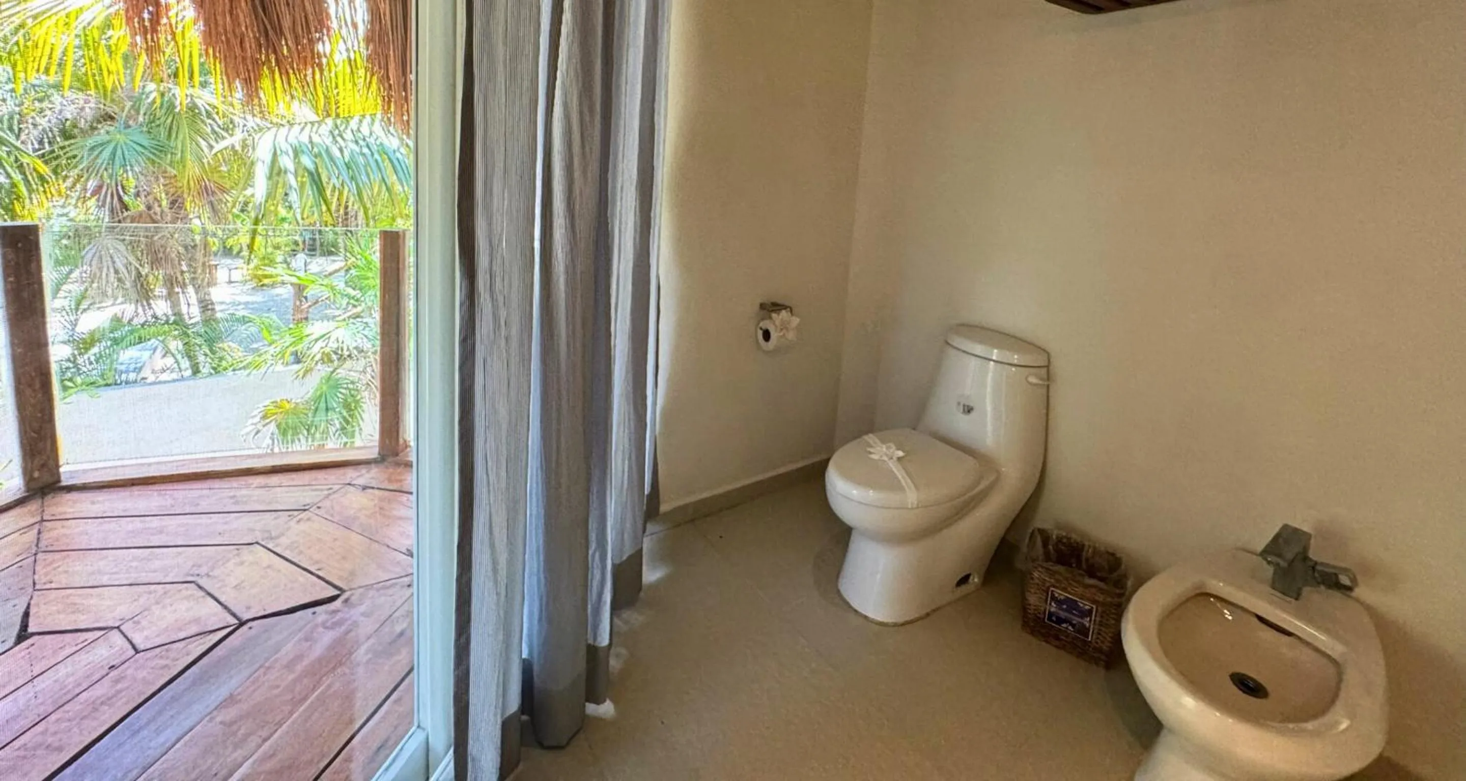 Bathroom in Spirit Holbox