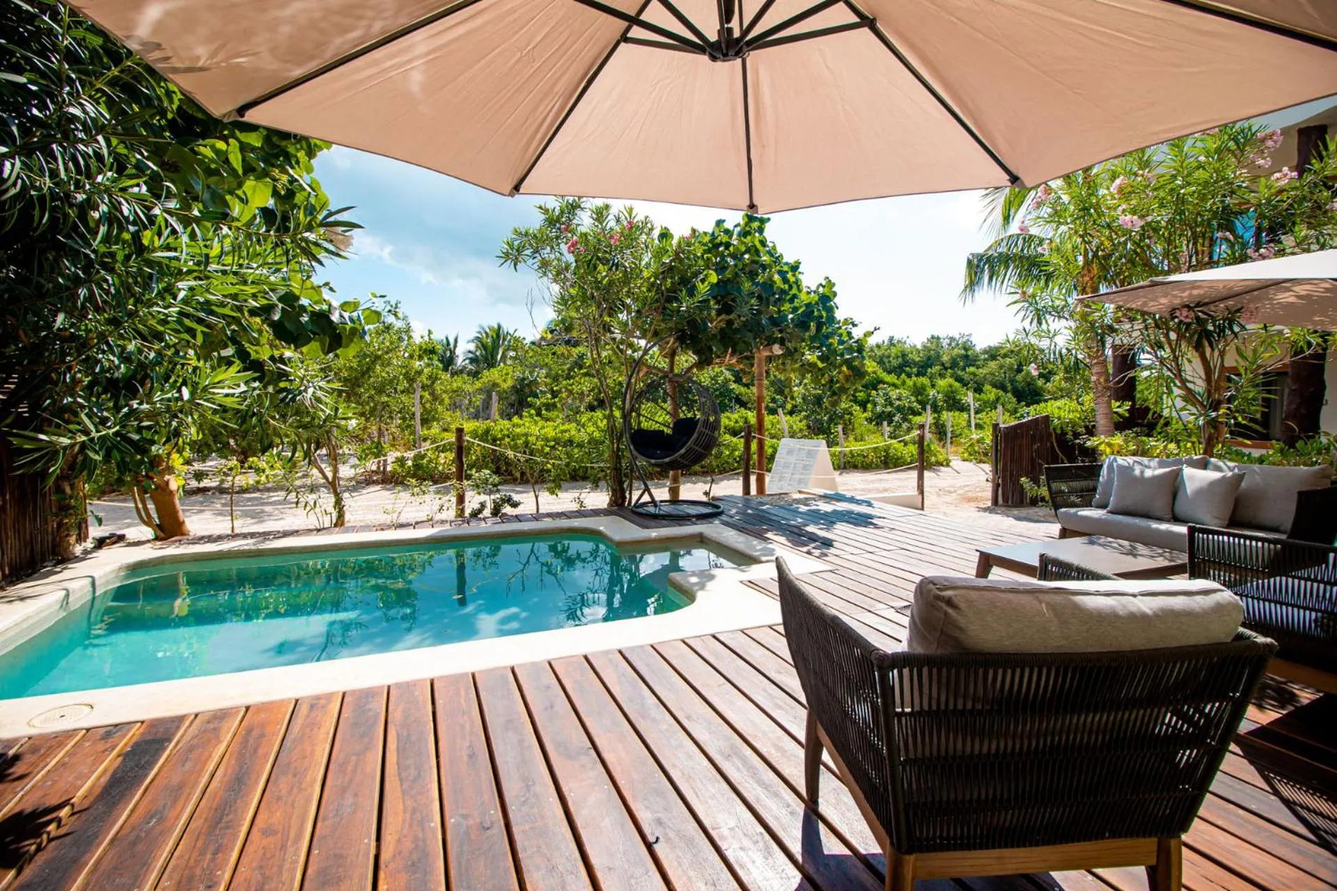 Swimming pool in Spirit Holbox