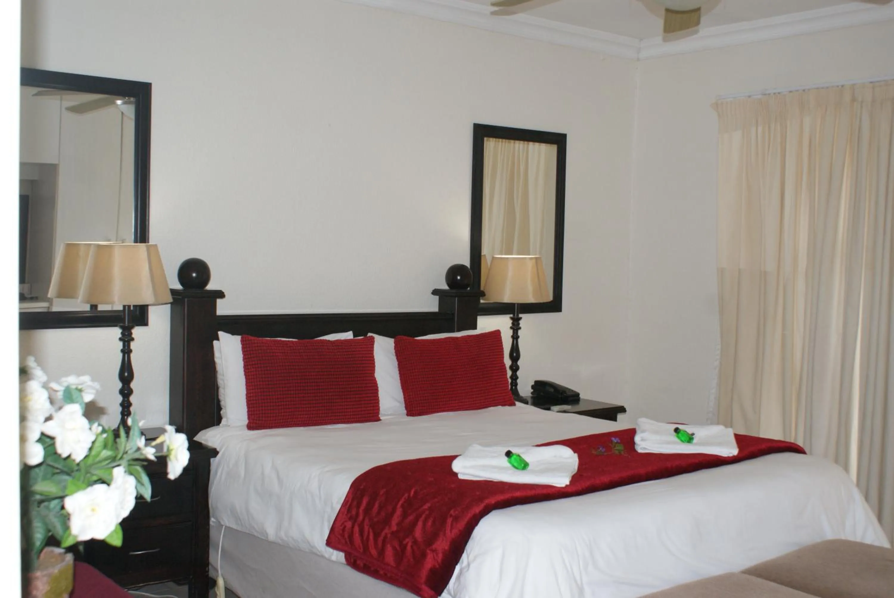 Bed in Elizabeth Lodge