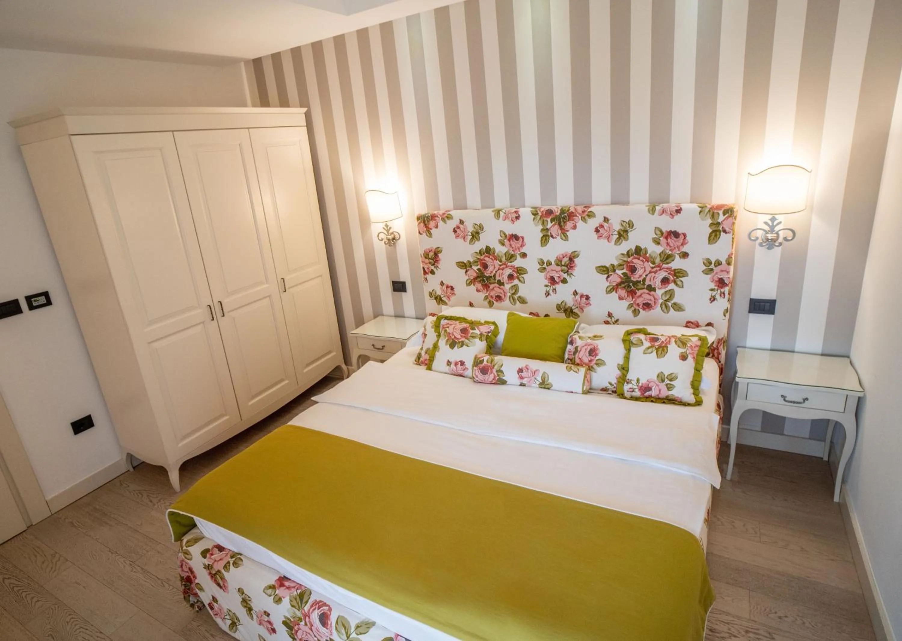 Bed in Hotel Grace