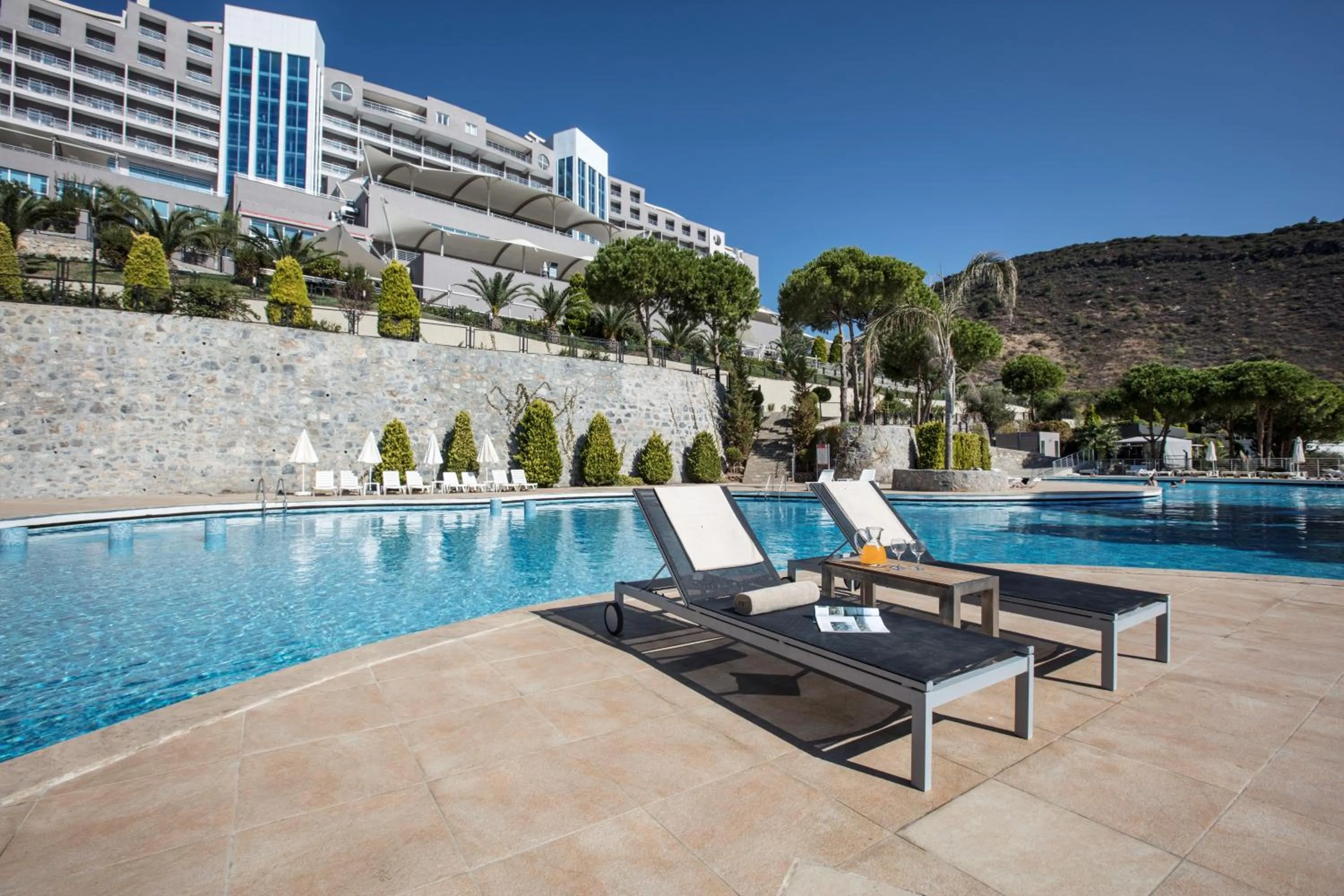 Swimming pool in Aria Claros Beach & Spa Resort – All Inclusive 24H