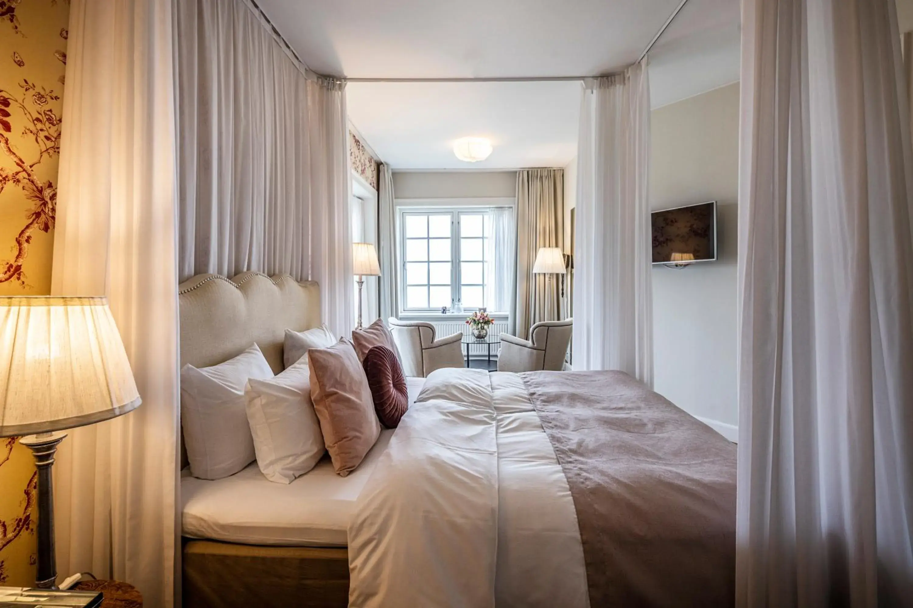 Romantic Suite - single occupancy in Stella Maris Romantic Suite - single occupancy in Stella Maris