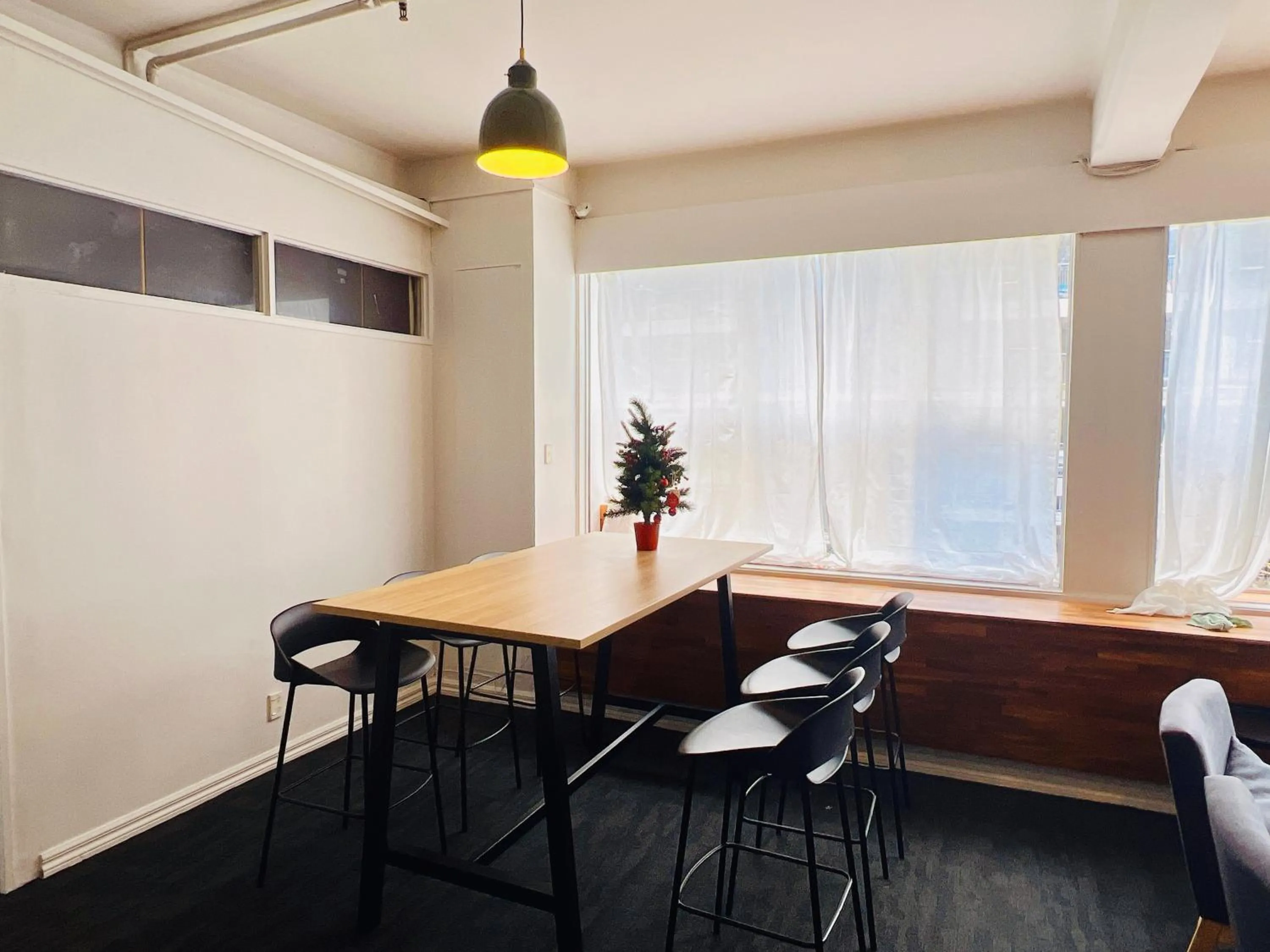 Living room in Utopia31 Hostel - formerly Frienz Backpacker