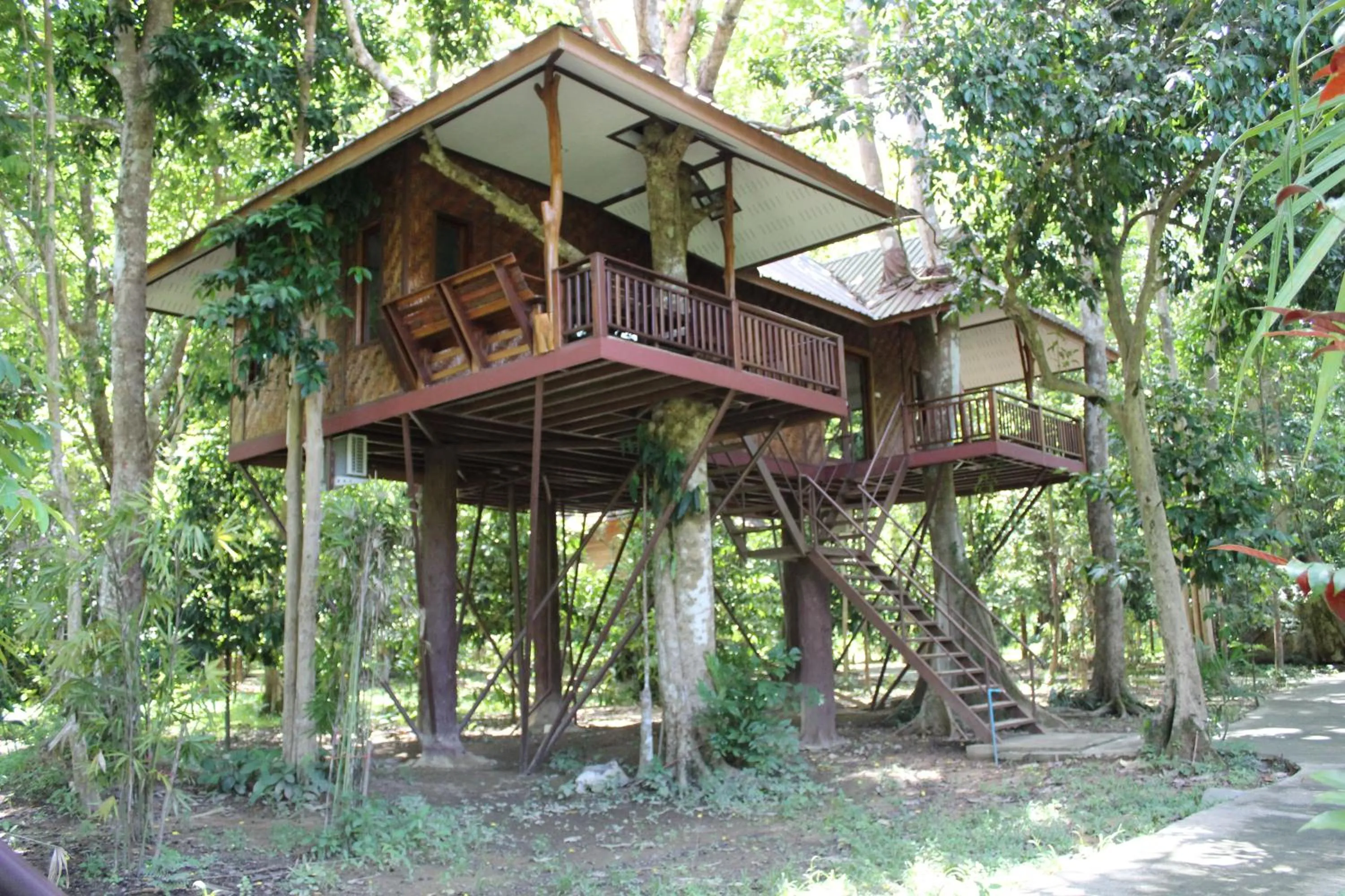 Day in Baan Khaosok Resort