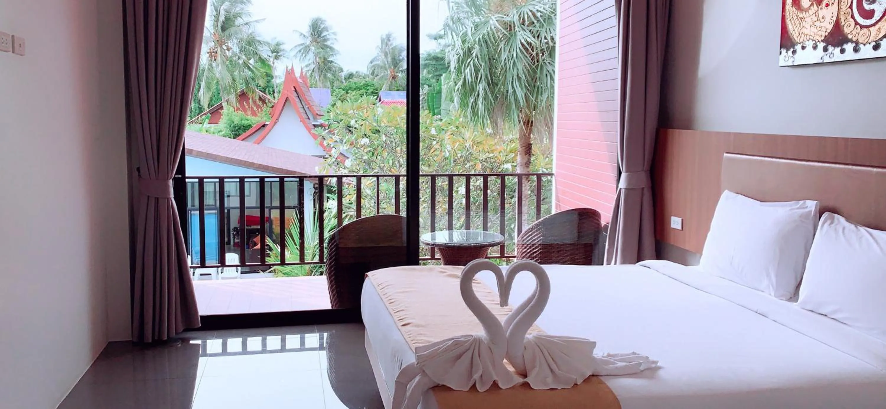 Bed in Nitchanan Villa